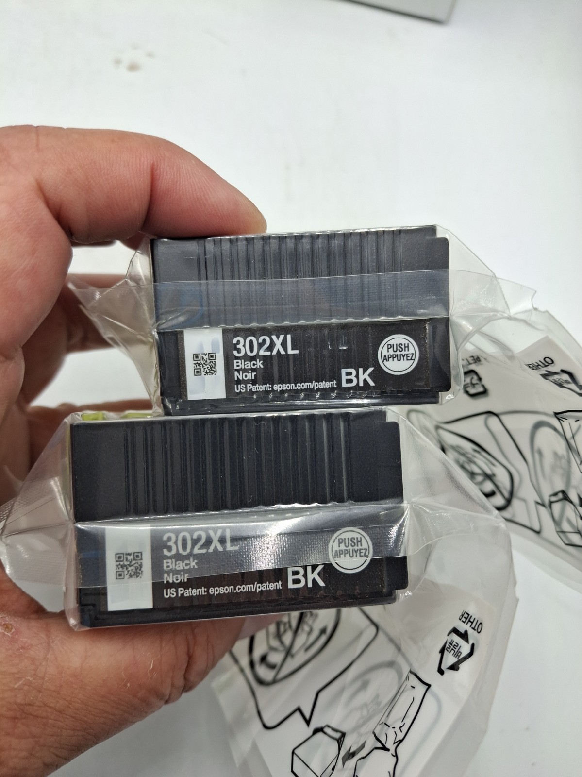 Lot of 2 Epson Ink 302XL PHOTO BLACK  XP-6000 XP-6100 OEM NEW NO BOX