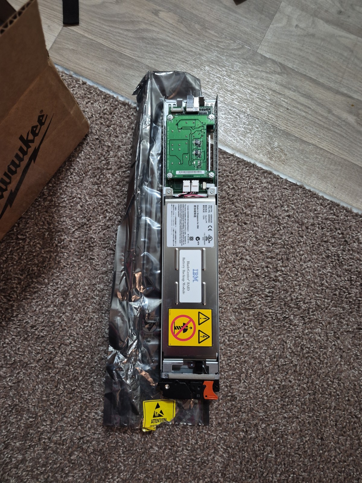  IBM BladeCenter RAID Batter Backup Module 45W5002 45W4439