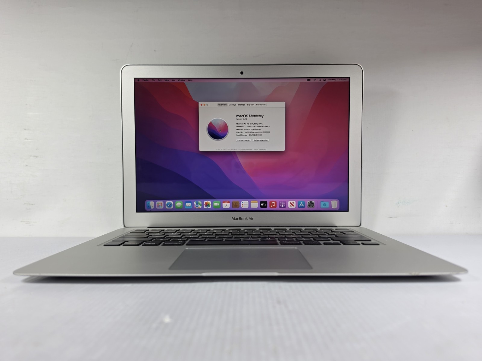 Apple MacBook Air 13" A1466 1.6GHz Intel Core i5 8GB RAM 256GB SSD Early 2015