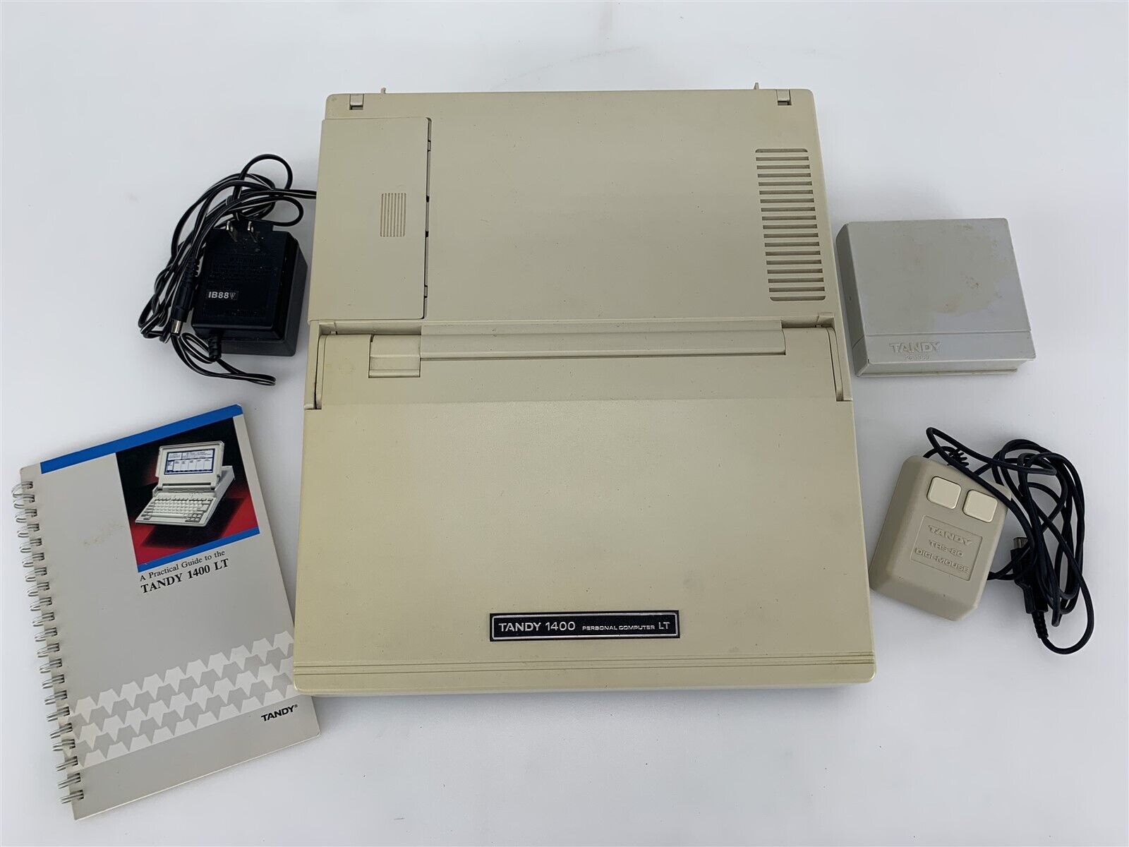 Tandy 1400 LT Personal Computer
