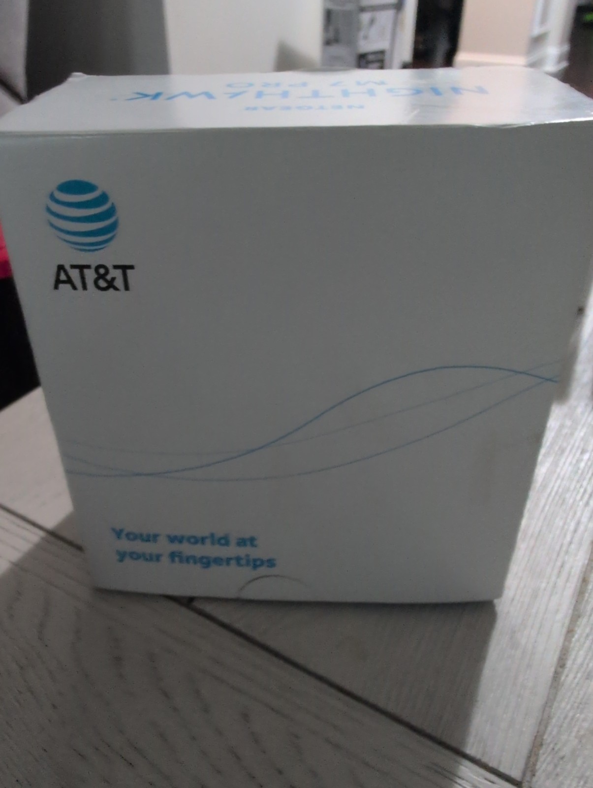 NETGEAR Nighthawk M7 Pro MR7400 AT&T 5G Wi-Fi 7 Mobile Hotspot Router