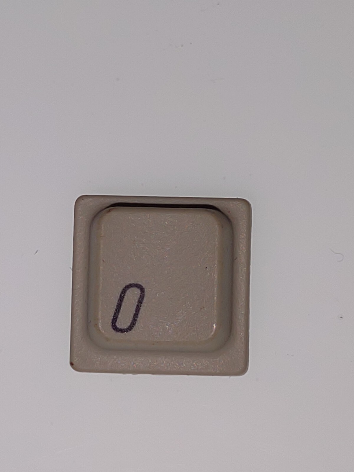 Apple IIC replacement KEY (O) ORIGINAL VINTAGE REPLACEMENT KEY for ALPS SWITCHES