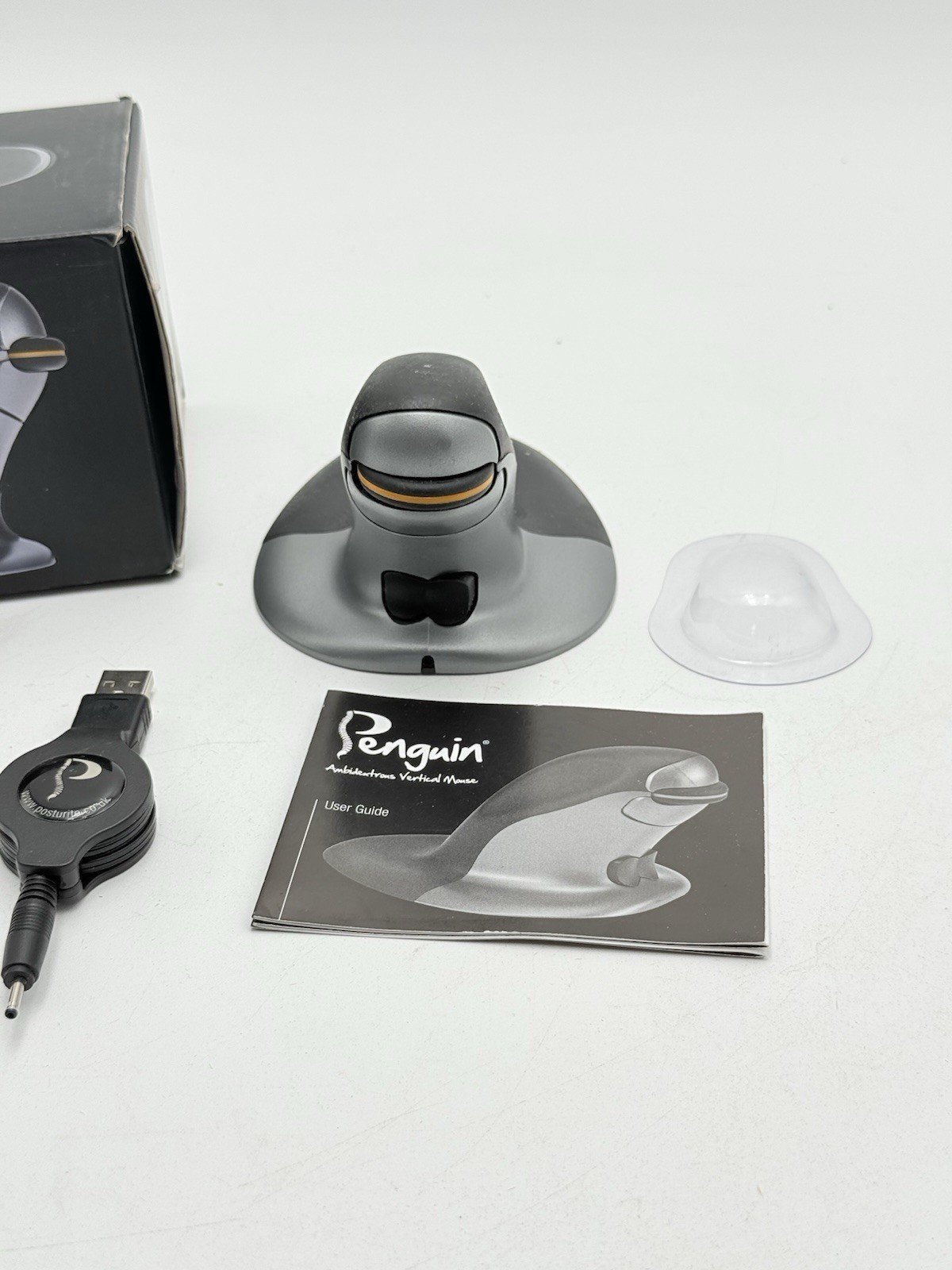Posturite Penguin Vertical Mouse Ergonomic Wireless Size Small VERY STICKY READ*
