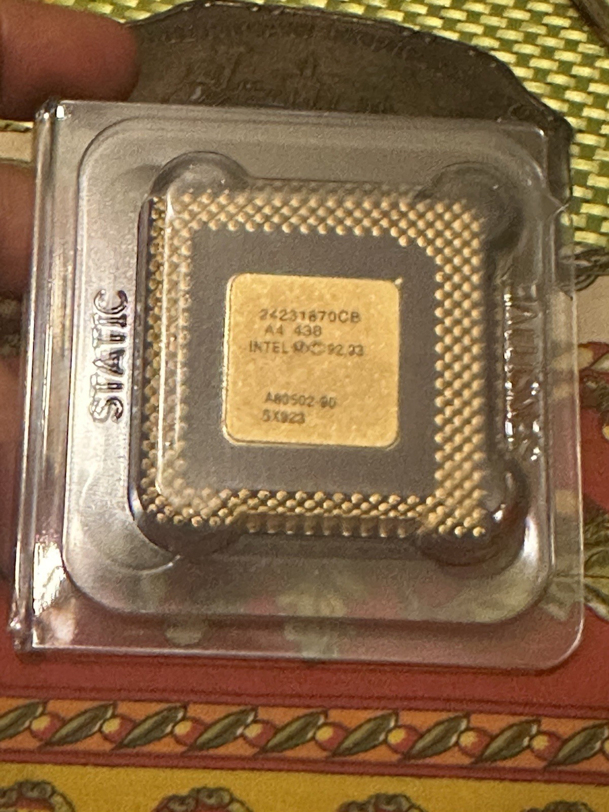 Intel Processor A80502-90 SX923 Pentium 90MHz Gold Top CPU - New Other - Bin 4