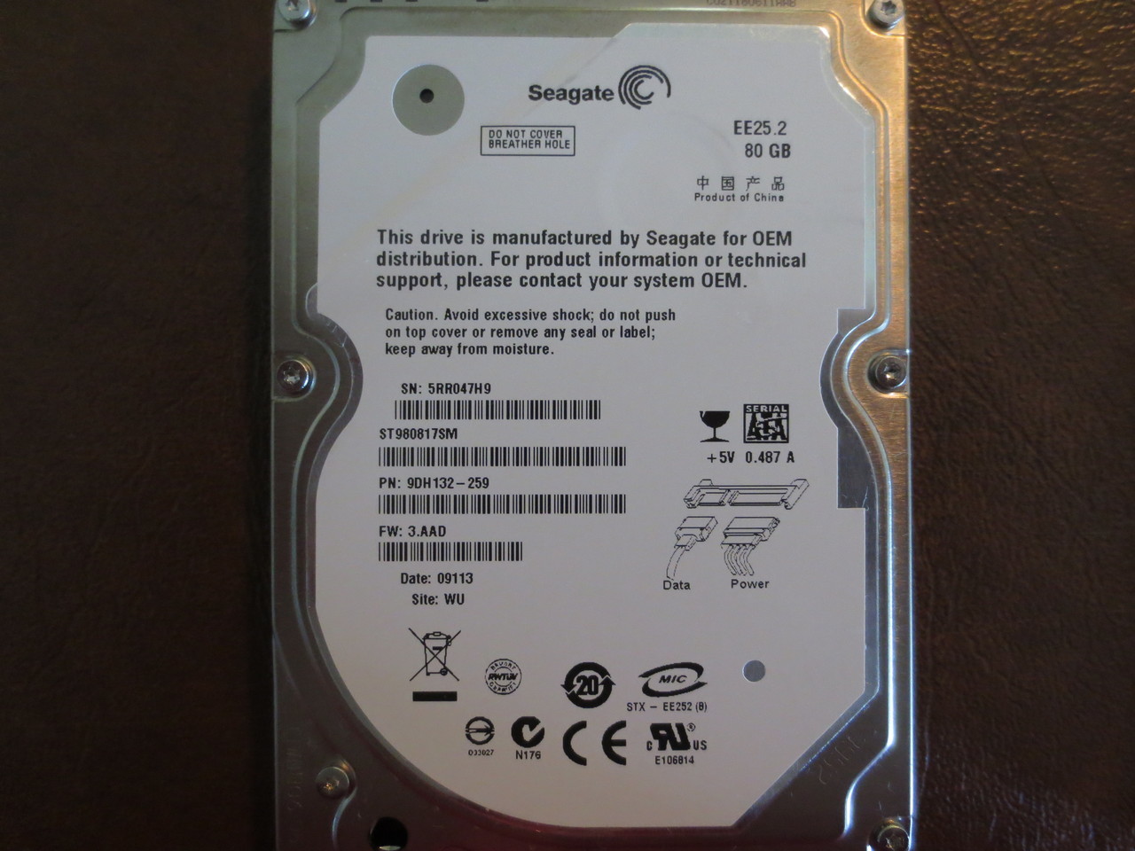 Seagate ST980817SM EE25.2 9DH132-259 FW:3.AAD WU 80gb 2.5" Sata Hard Drive