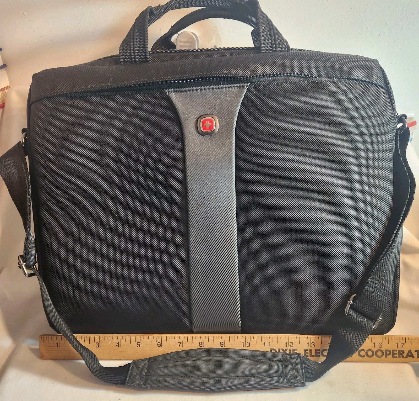 Wenger Swiss Gear 14” Slimcase Legacy Laptop Carry-On Briefcase Black & Gray 