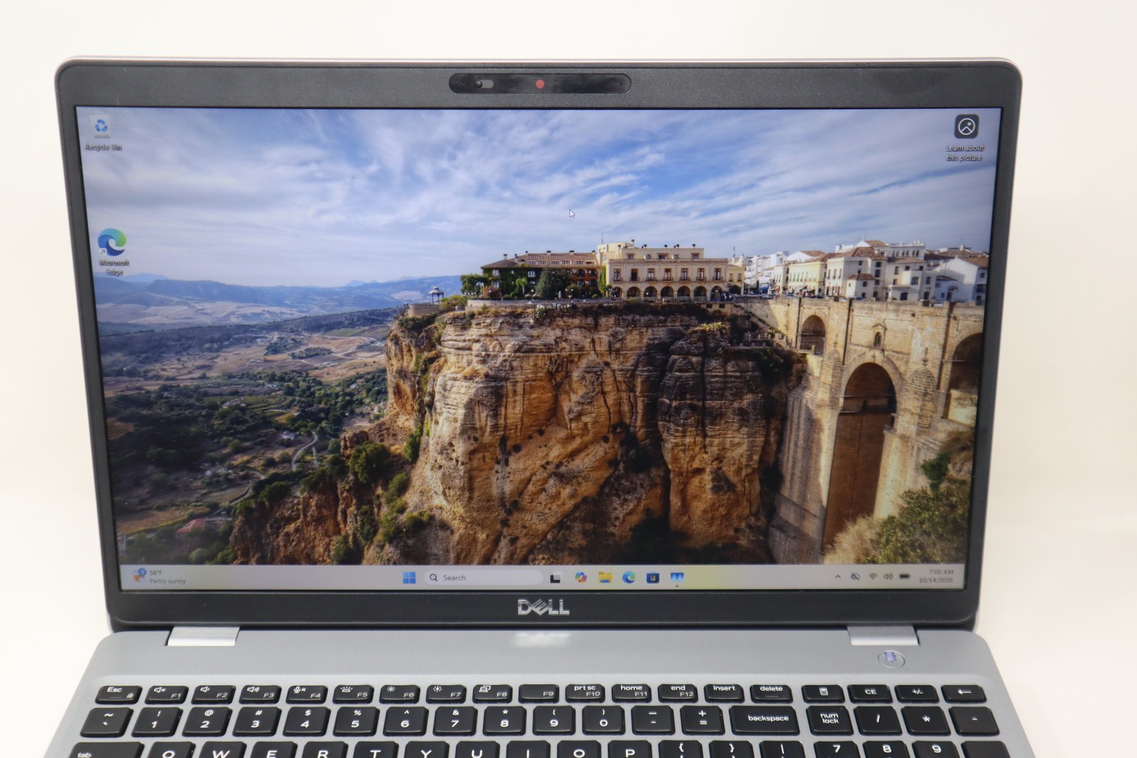 Dell Latitude 5511 Laptop Intel Core i7-10th Gen 16GB RAM 256GB NVMe Win 11 Pro