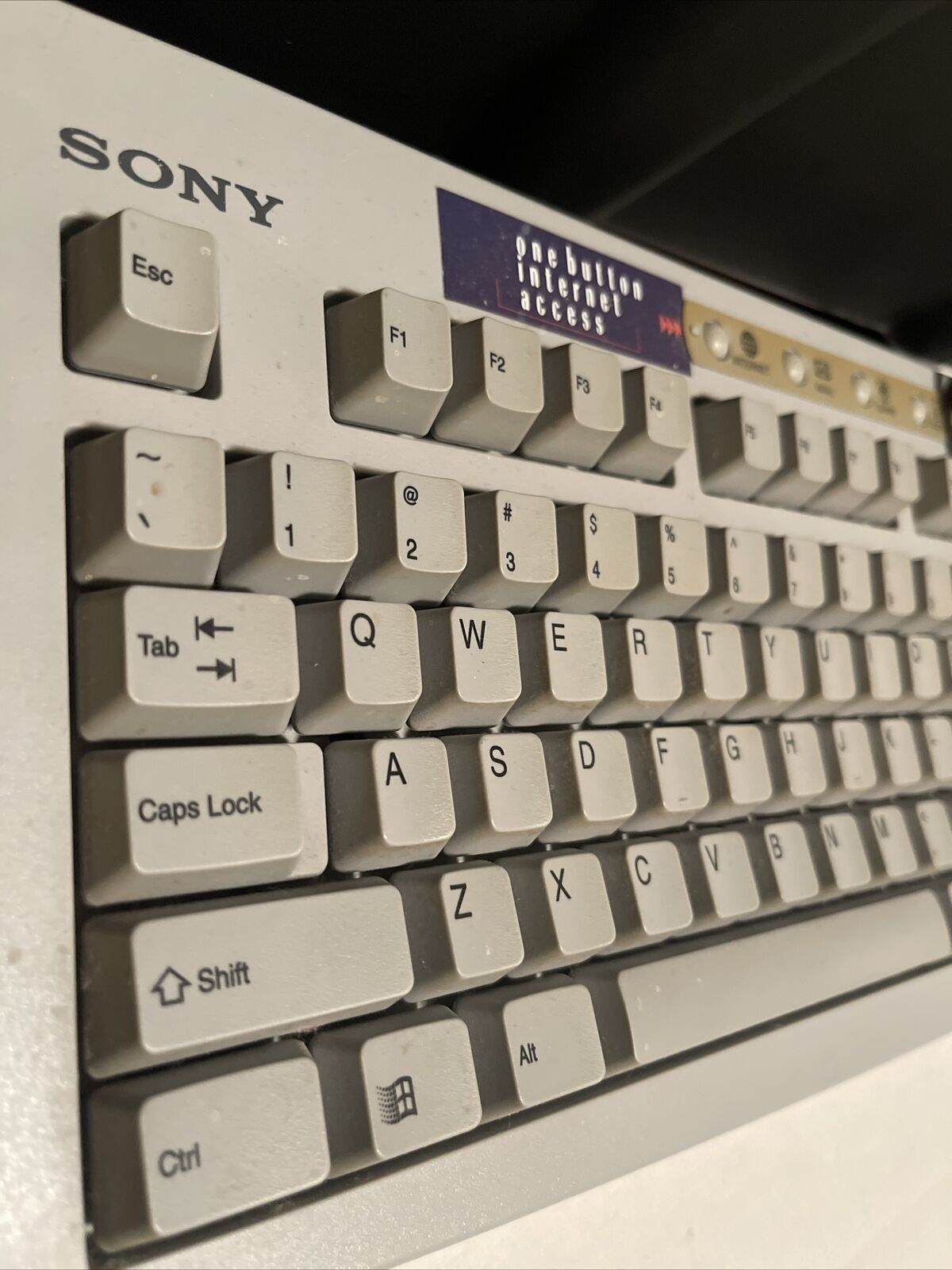 Vintage Sony Vaio Model KB-9855 Gray Clicky Keyboard 1-772-397-11 10 Key *WORKS*