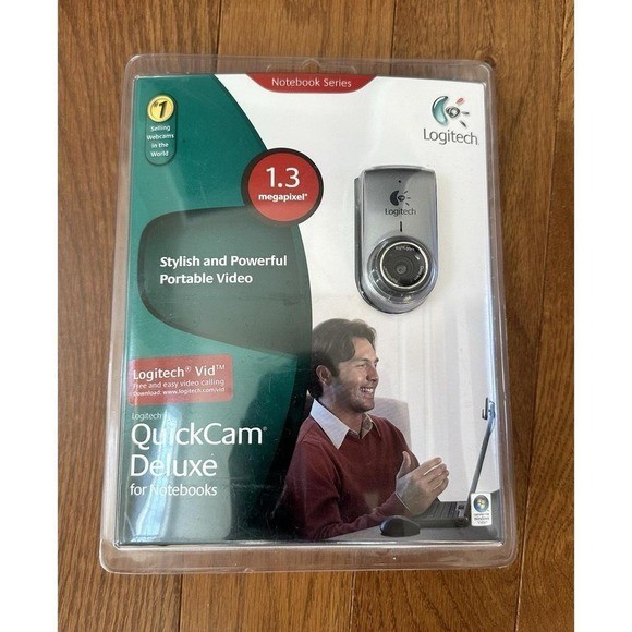 Logitech QuickCam Deluxe Web Cam for Notebooks 1.3 Megapixel BRAND NEW