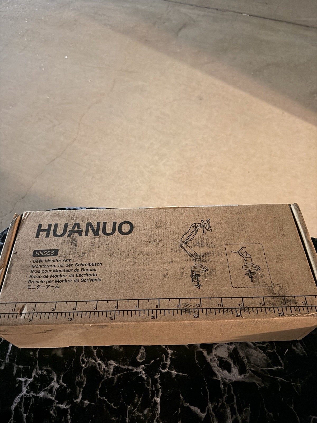 Huanuo Single Monitor Full Motion Desk Mount Model # HNSS6 w/ Gas Spring Arm...