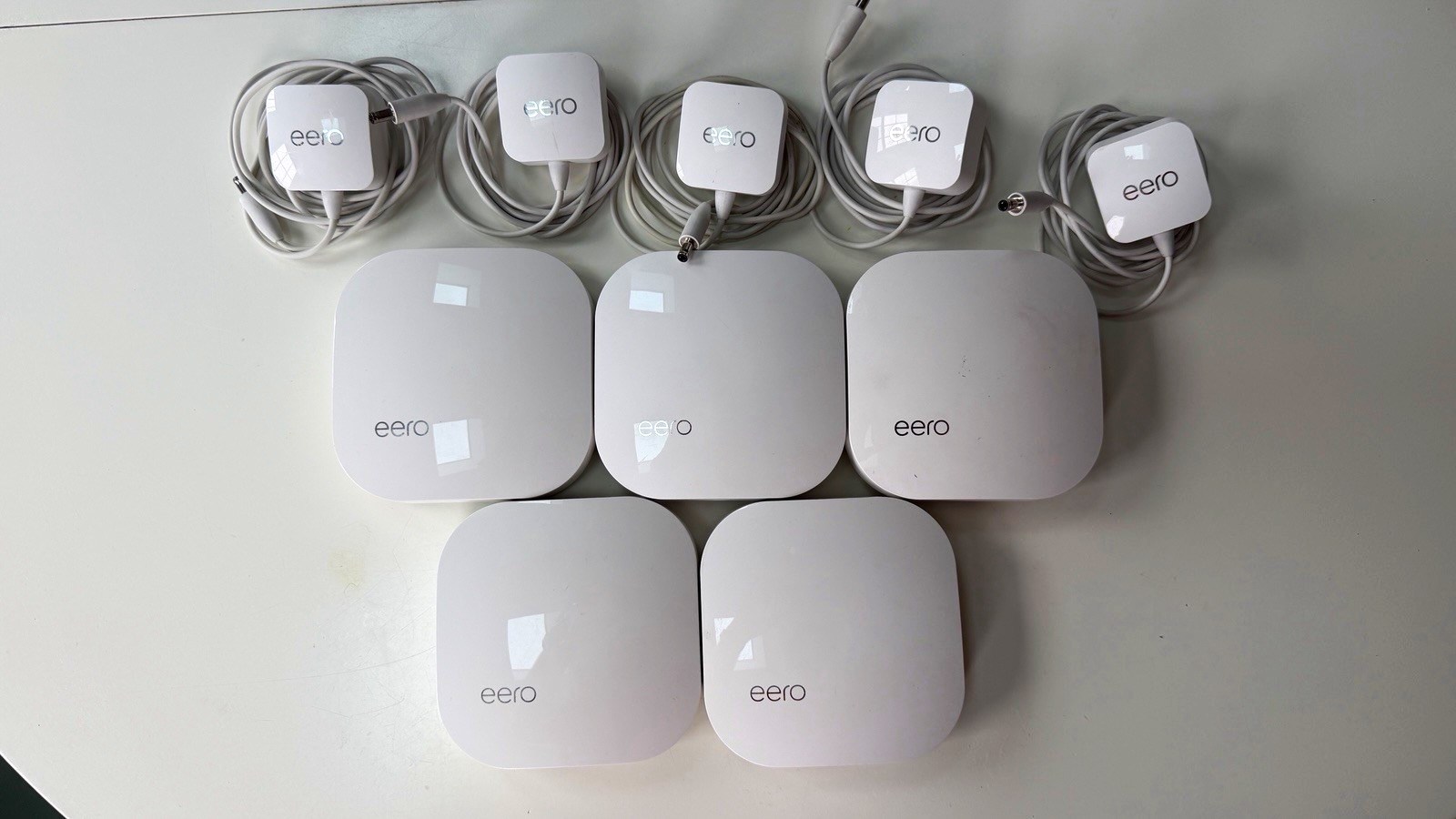 eero 1st Gen Mesh Wi-Fi System (5-Pack) Dual-Band Routers Model A010001 + Power