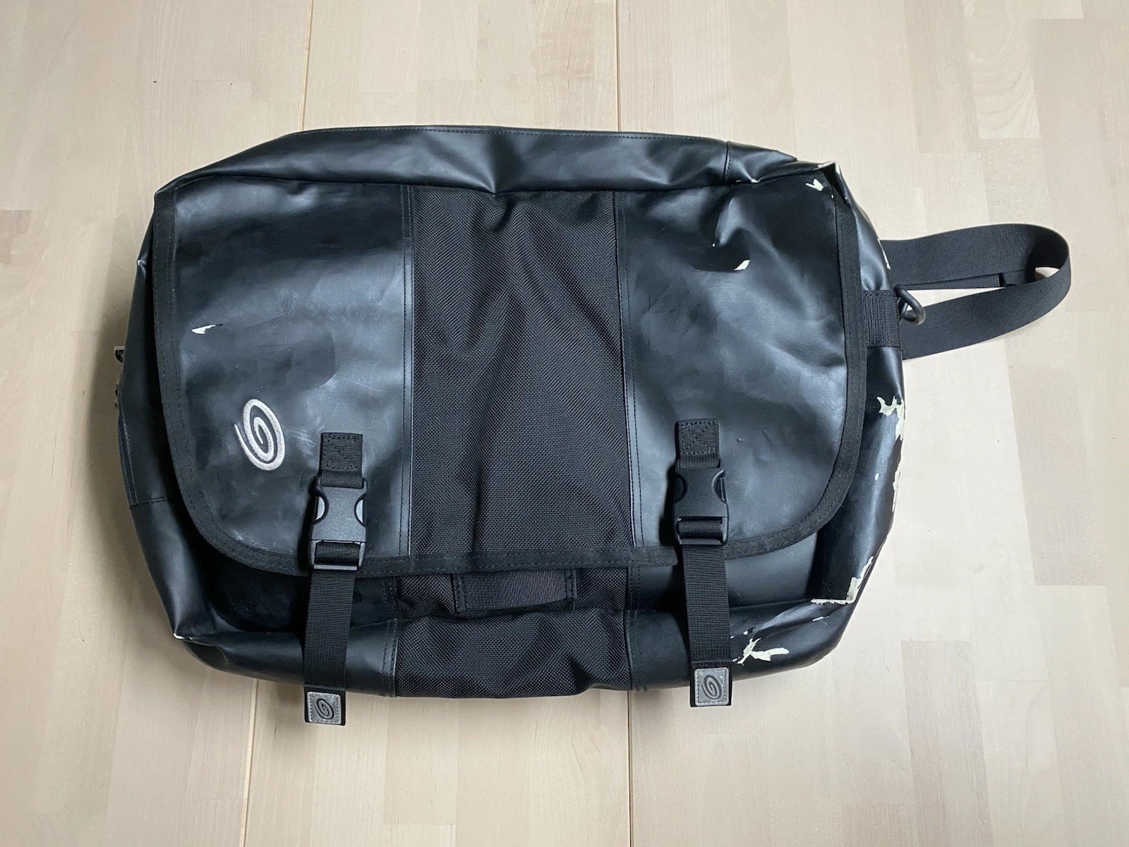 Vintage Timbuk2 Laptop Messenger Briefcase Black Waterproof w/ 2 Pouches