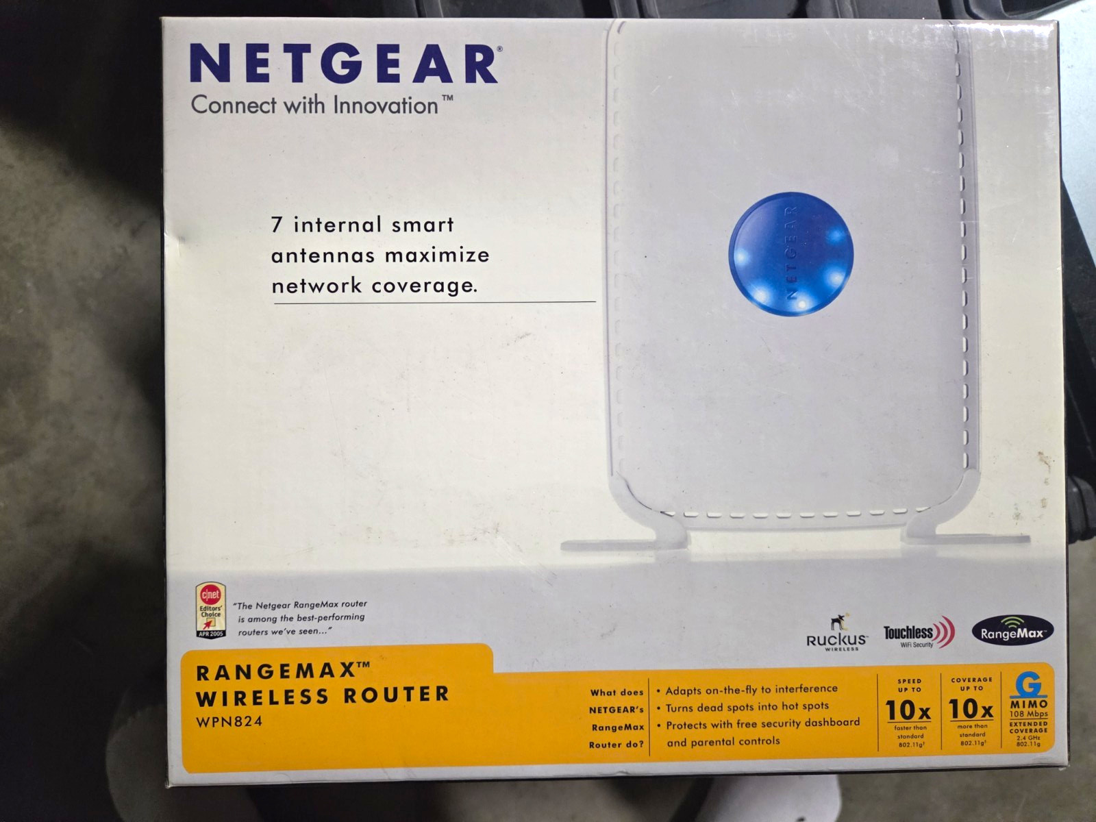 NETGEAR RangeMax WPN824 WiFi 802.11g Router 54Mbps 4-Port WPA2 White
