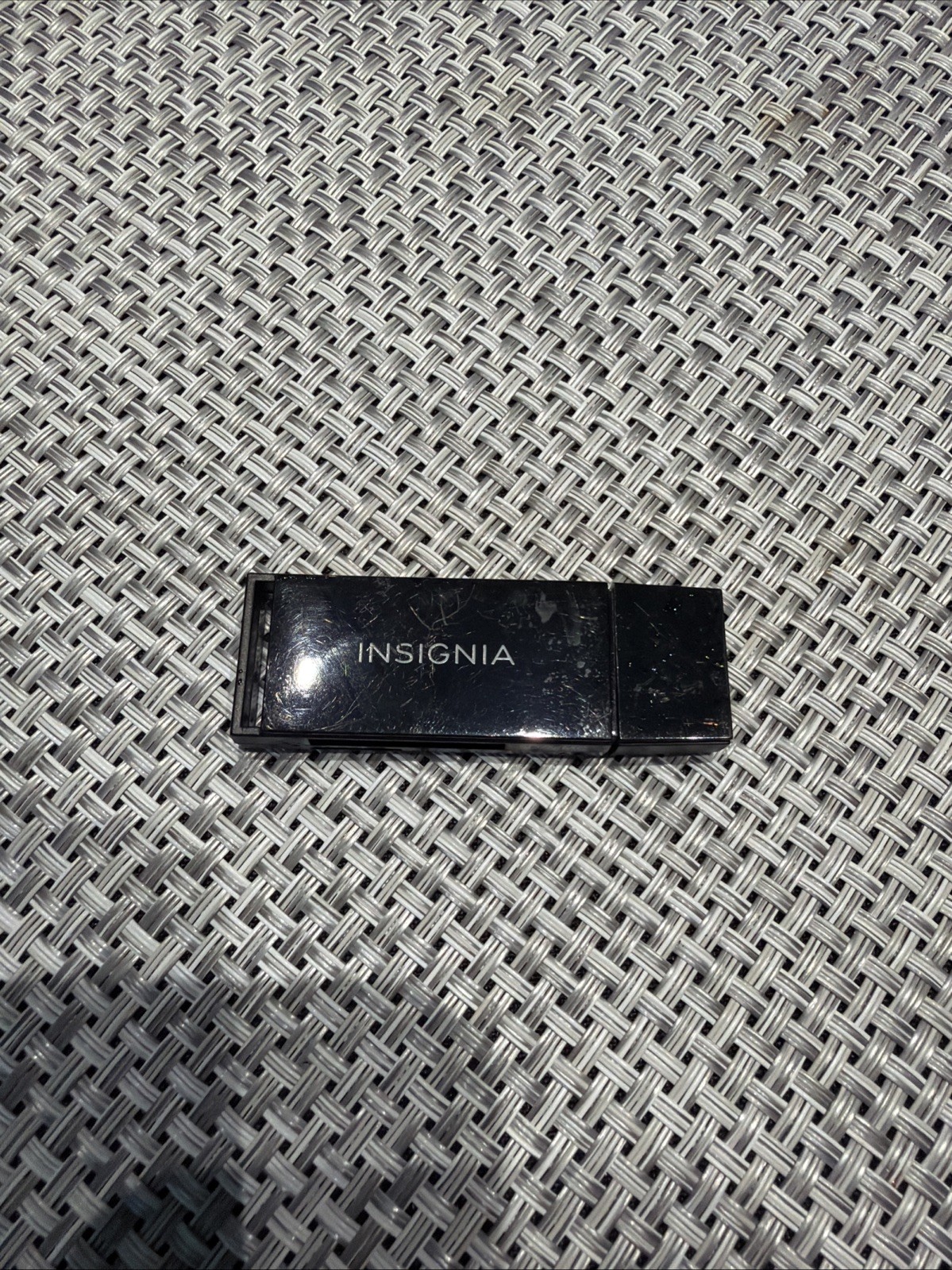 Insignia USB 3.2 SD and microSD Memory Card Reader