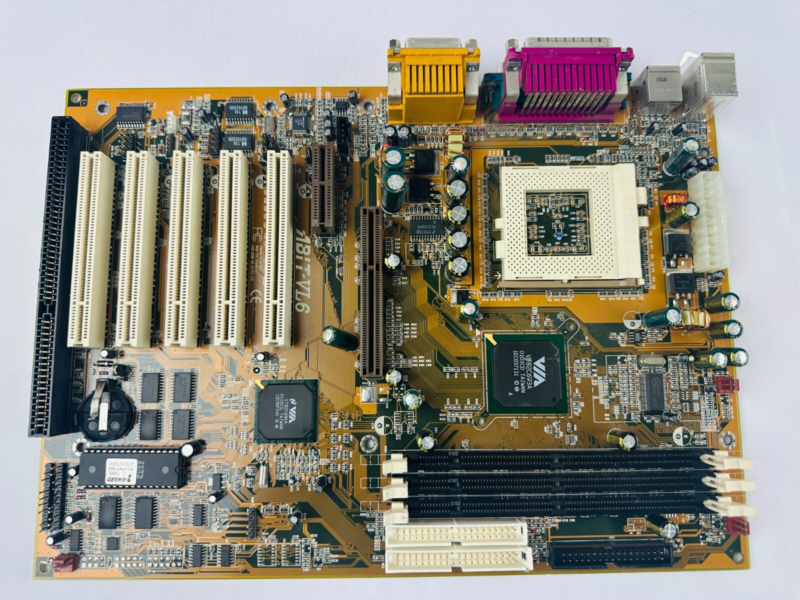 Abit ABIT-VL6 Motherboard