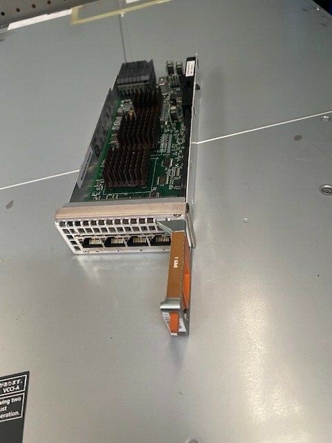 EMC SLIC07 4 PORT GIGABIT ETHERNET I/O MODULE CARD EM1-SLIC07 P/N: 303-121-100A