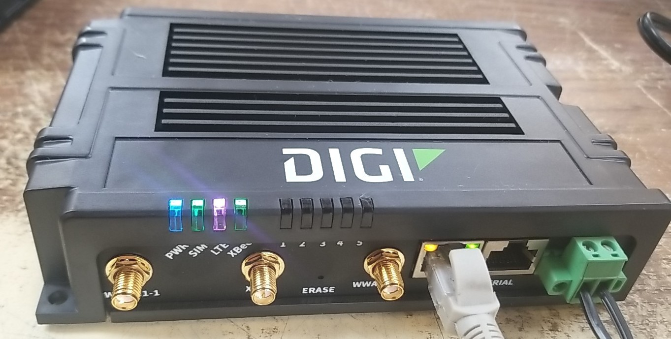 DIGI IX15 LTE CAT4 GATEWAY IX 15-00G4-00G4-XBP2 REV P 50002036-01. UNIT ONLY