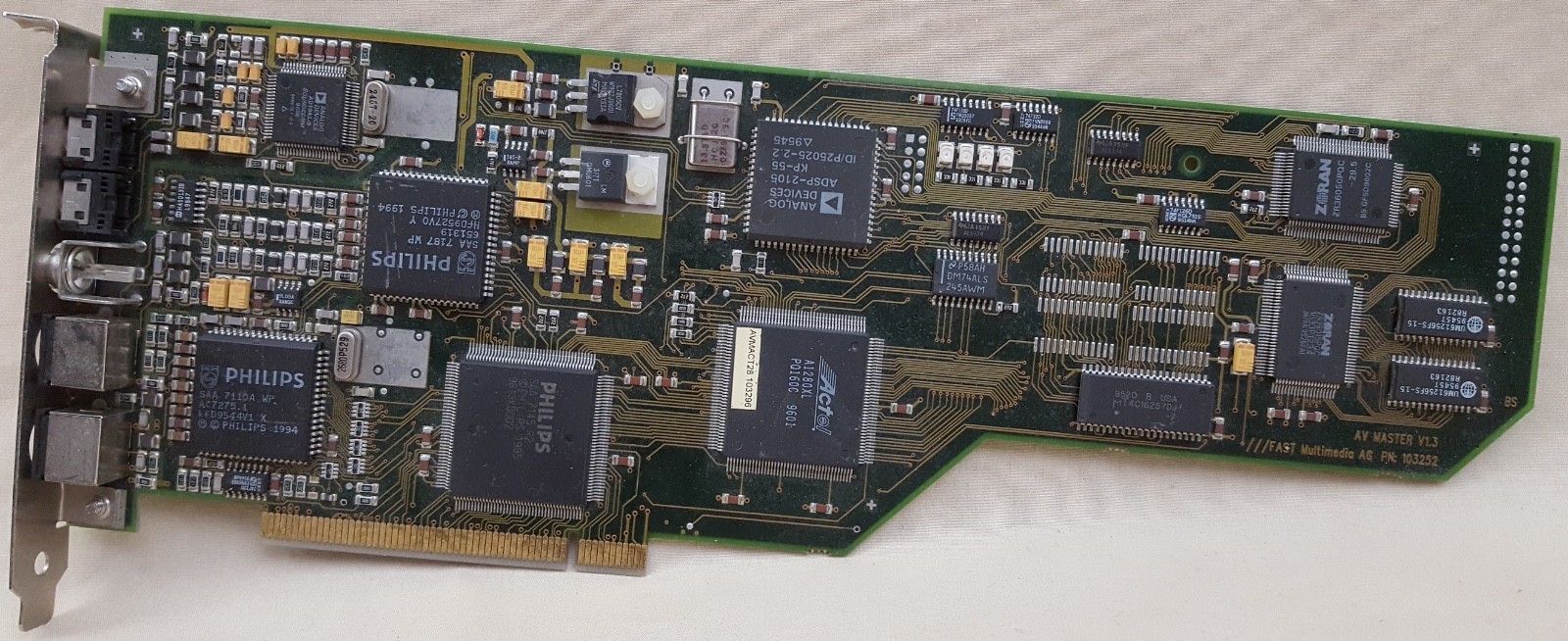 FAST AV Master v1.3a BMK Multimedia AG 103252 PCI Audio/S-Video Capture PC Board