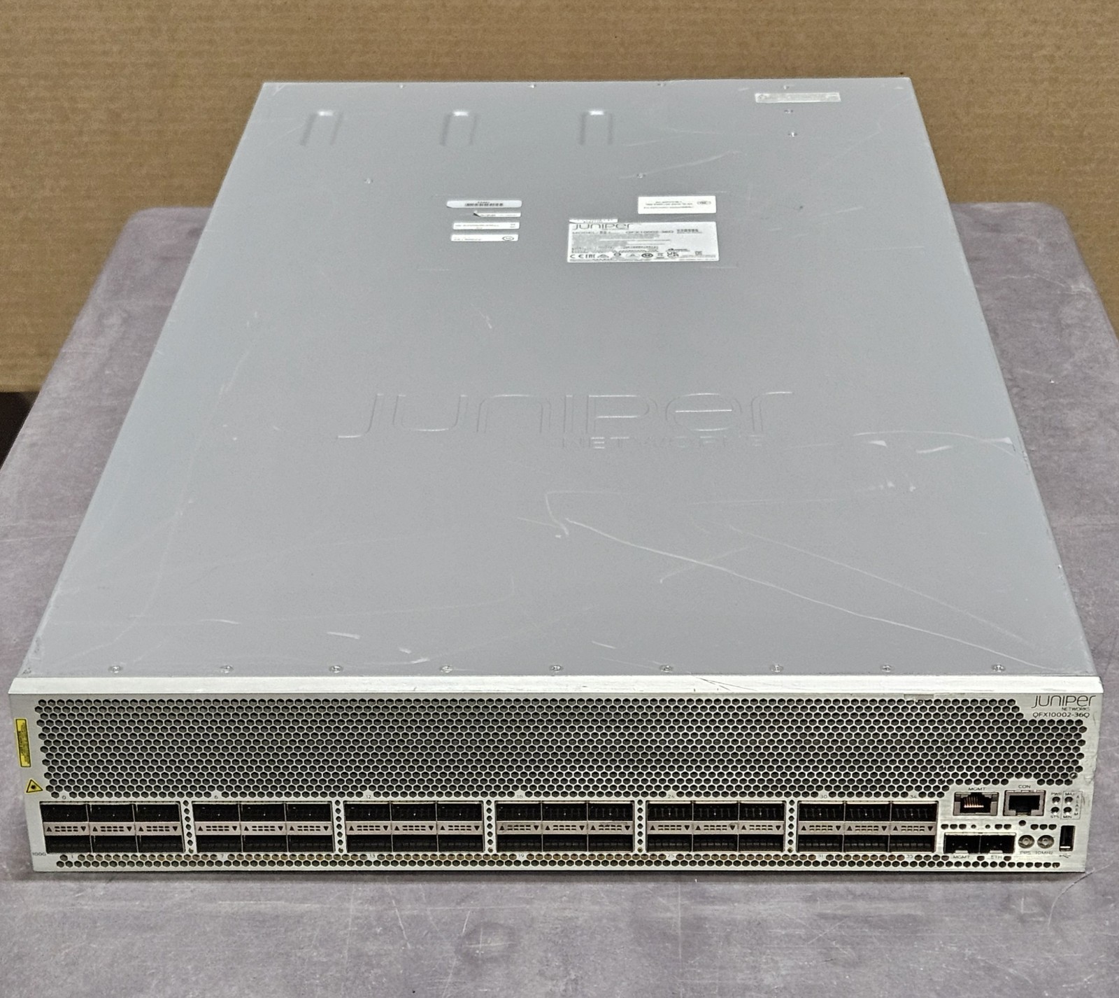 Juniper 36/12-Port 40/100GB QSFP+ Network Switch w/ 2x PSU QFX10002-36Q NO SSD