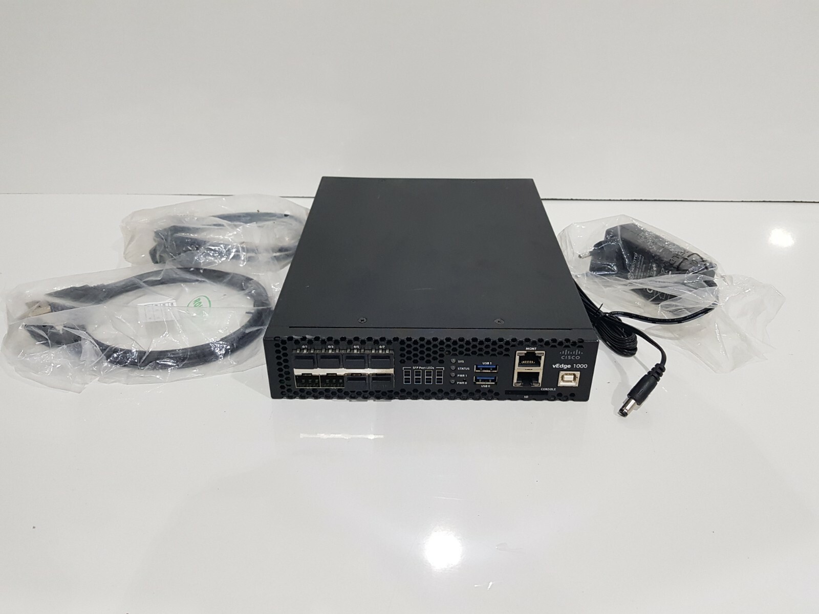 CISCO VEDGE-1000-AC-K9 ROUTER