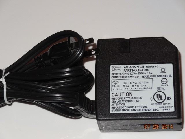 GENUINE Skynet AC Adapter PArt #15J0500. Model DAD-3004