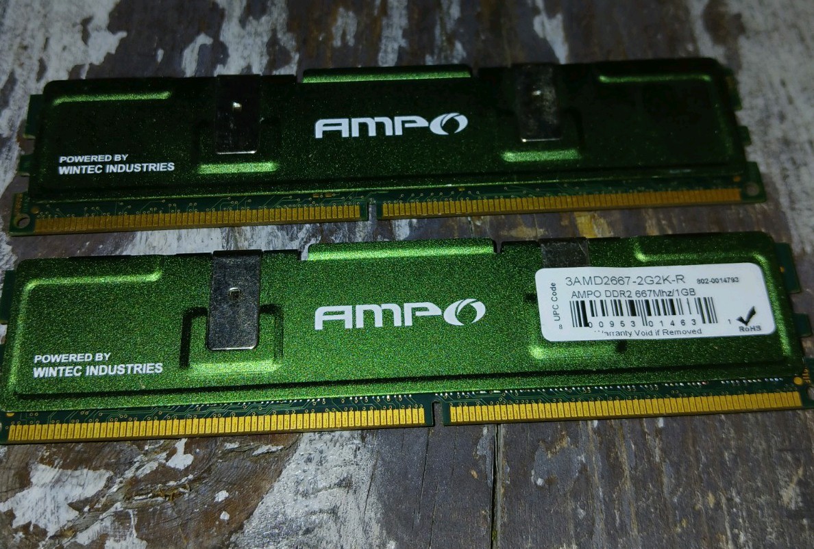 Amp0 Wintec 2x2Gb=4 667Mhz  DDR2 Desktop Memory RAM Set