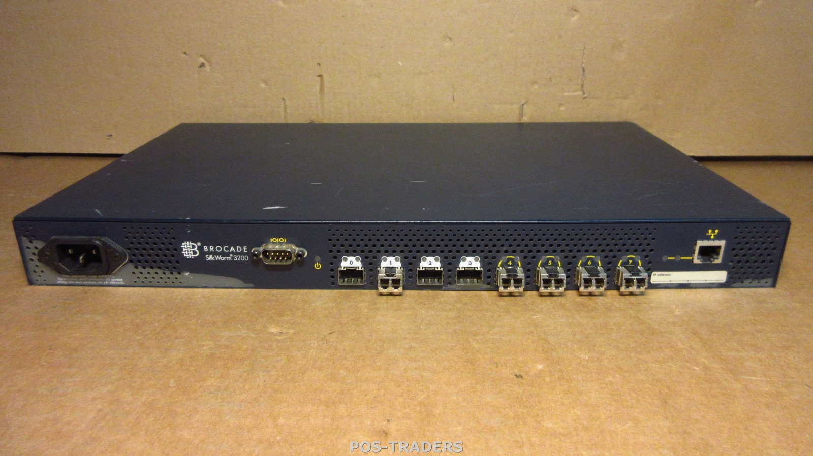 Brocade Silk Worm 3200 8-Port SAN Switch Fiber Channel Gigabit Switch + 5x SFP
