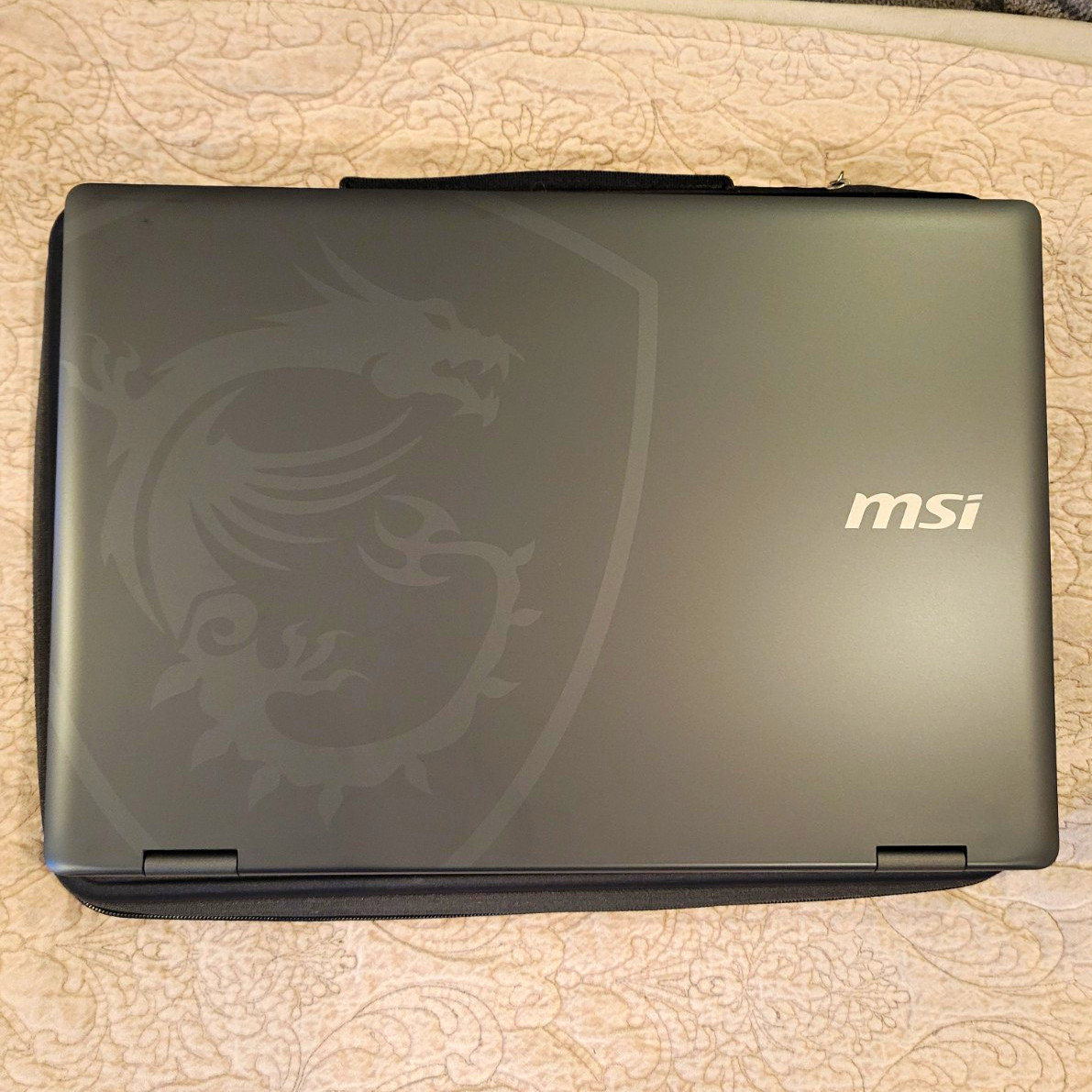 MSI Crosshair 18 HX AI 18in Laptop Ultra 9 275HX RTX 5070 32GB (SEE DESCRIPTION)