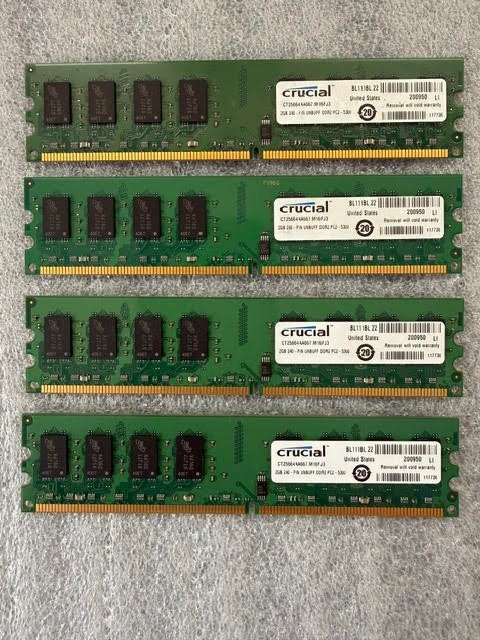 4 PCS. = 8 GB Crucial PC6400 2 GB 800 MHz DDR2 Memory (CT25664AC800)