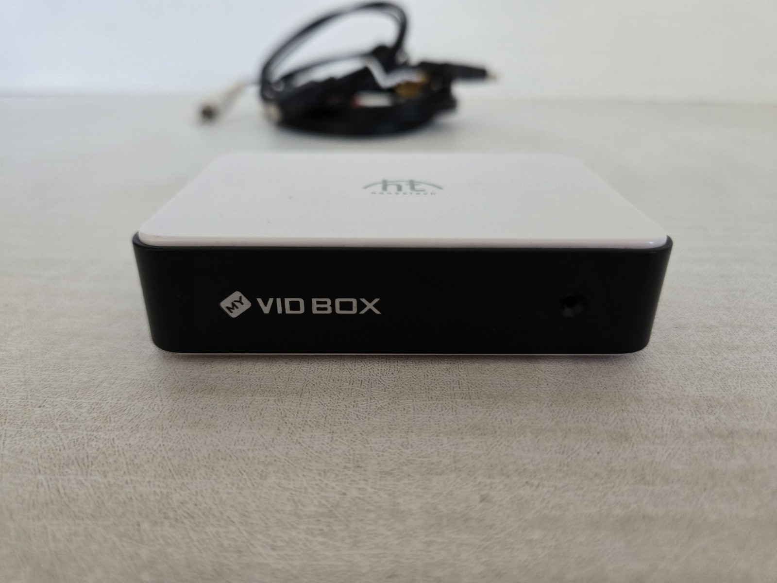 Honestech HT My Vidbox NW06 VHS to DVD & Cable 