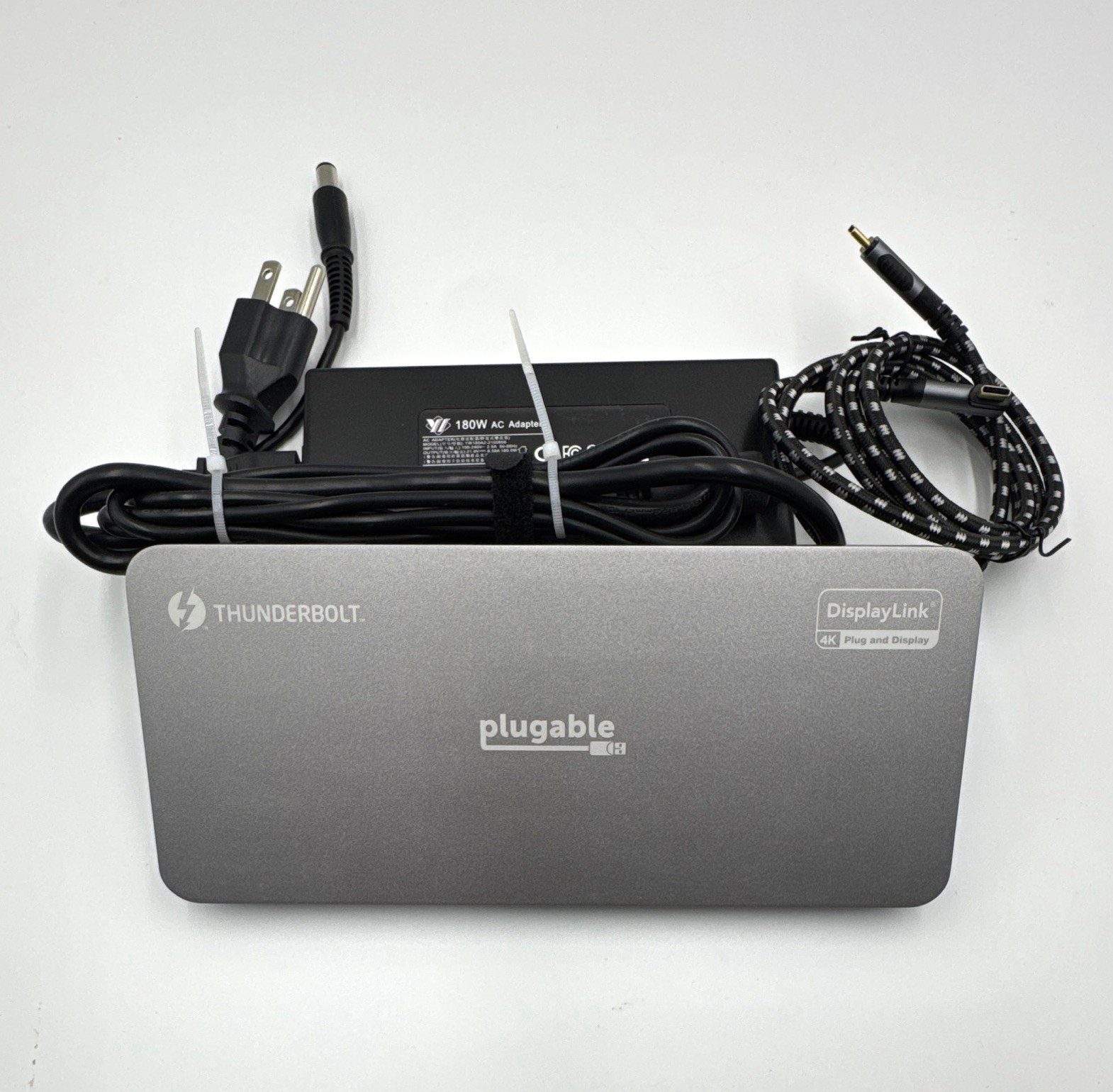 Plugable Thunderbolt 4 DisplayLink Docking Station Quad 4k monitors - TBT-6950PD