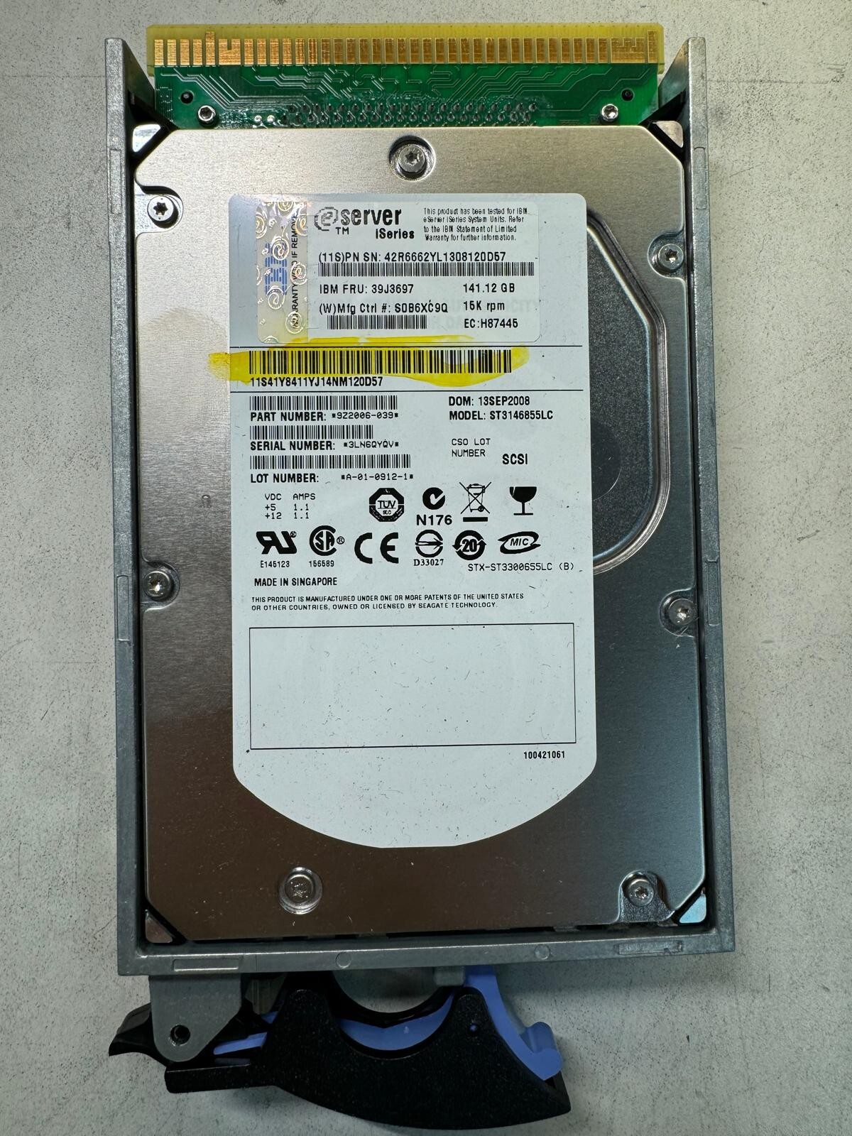 IBM 39J3697 42R6662 141.12GB 15K RPM Ultra 320 SCSI 3.5" HDD