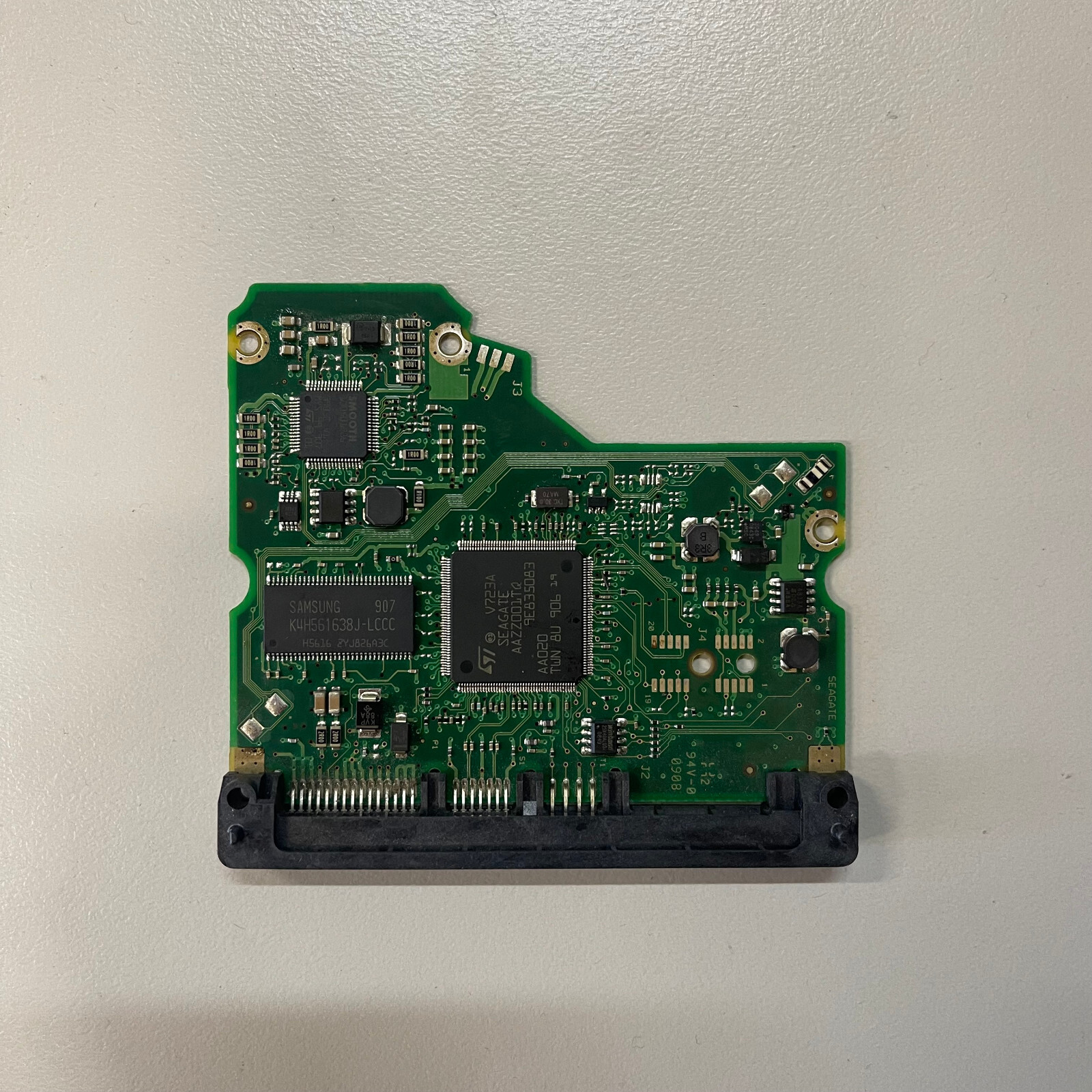 Seagate ST31500341AS 3.5" 1.5 TB SATA HDD PCB Board 100530756 REV A FW CC1H
