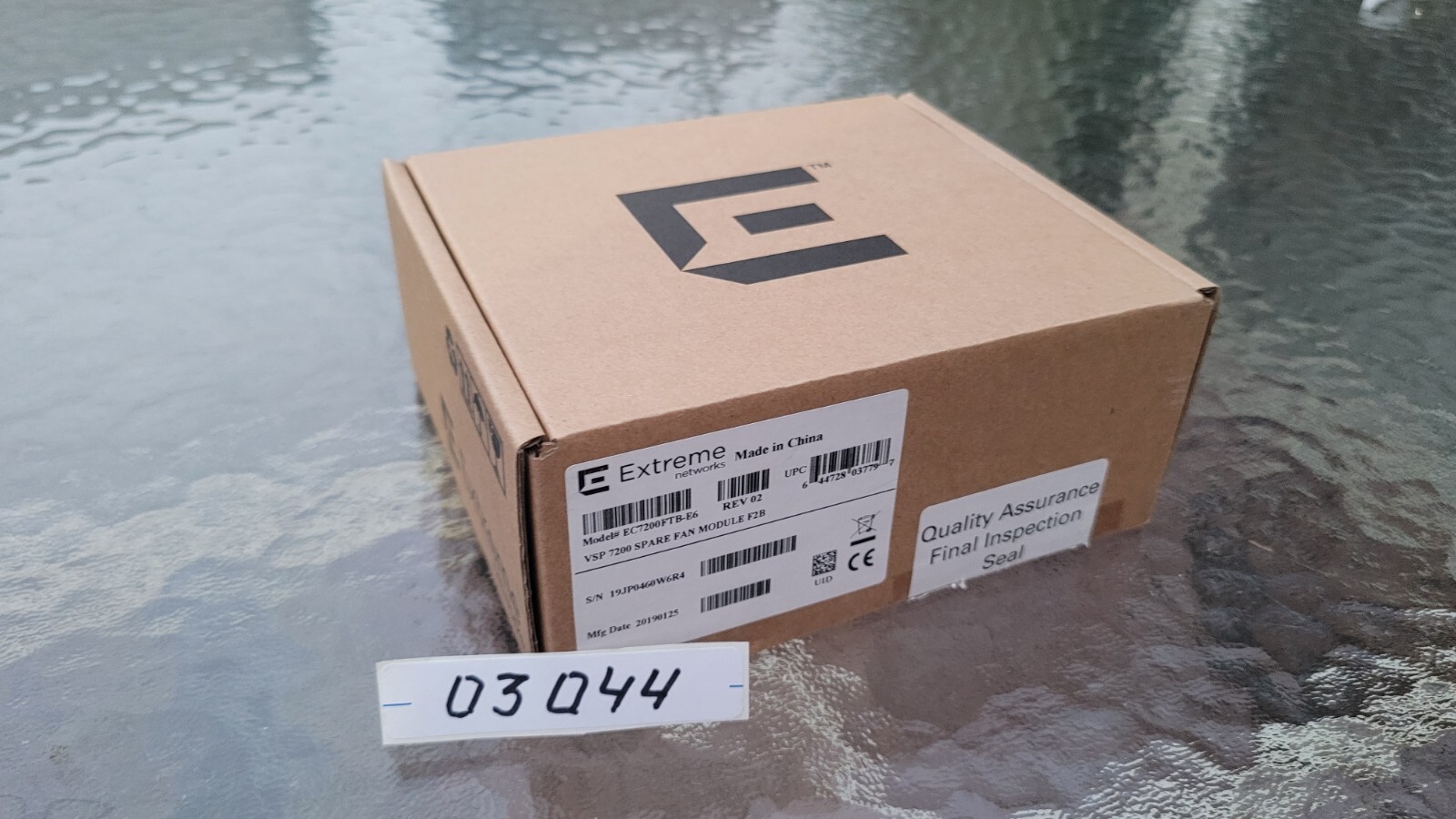Extreme networks   EC7200FTB-E6   VSP 7200 Module F2B Front to Back Cooling Fan