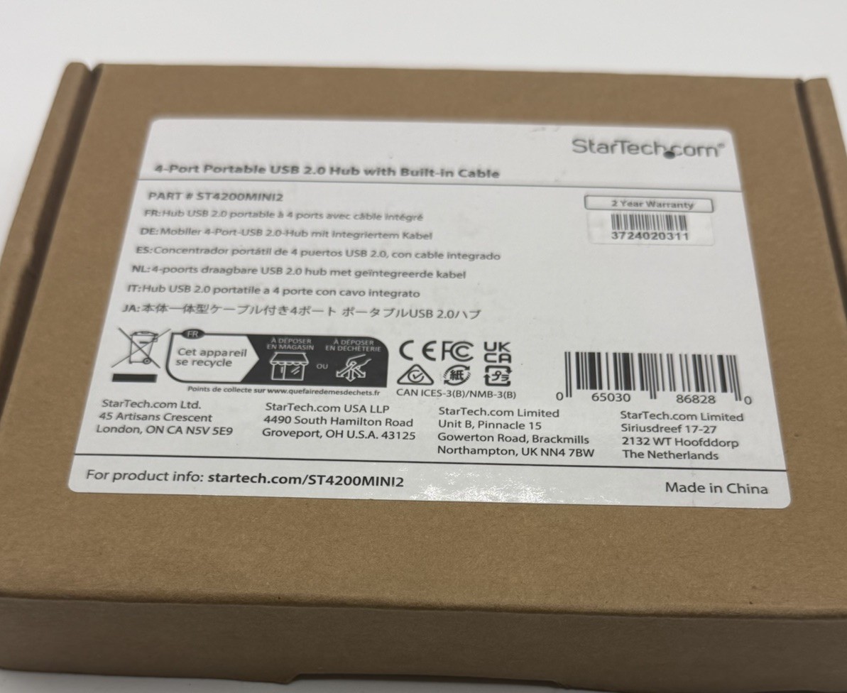 StarTech 4 Port USB 2.0 Hub with Built-in Cable ST4200MINI2