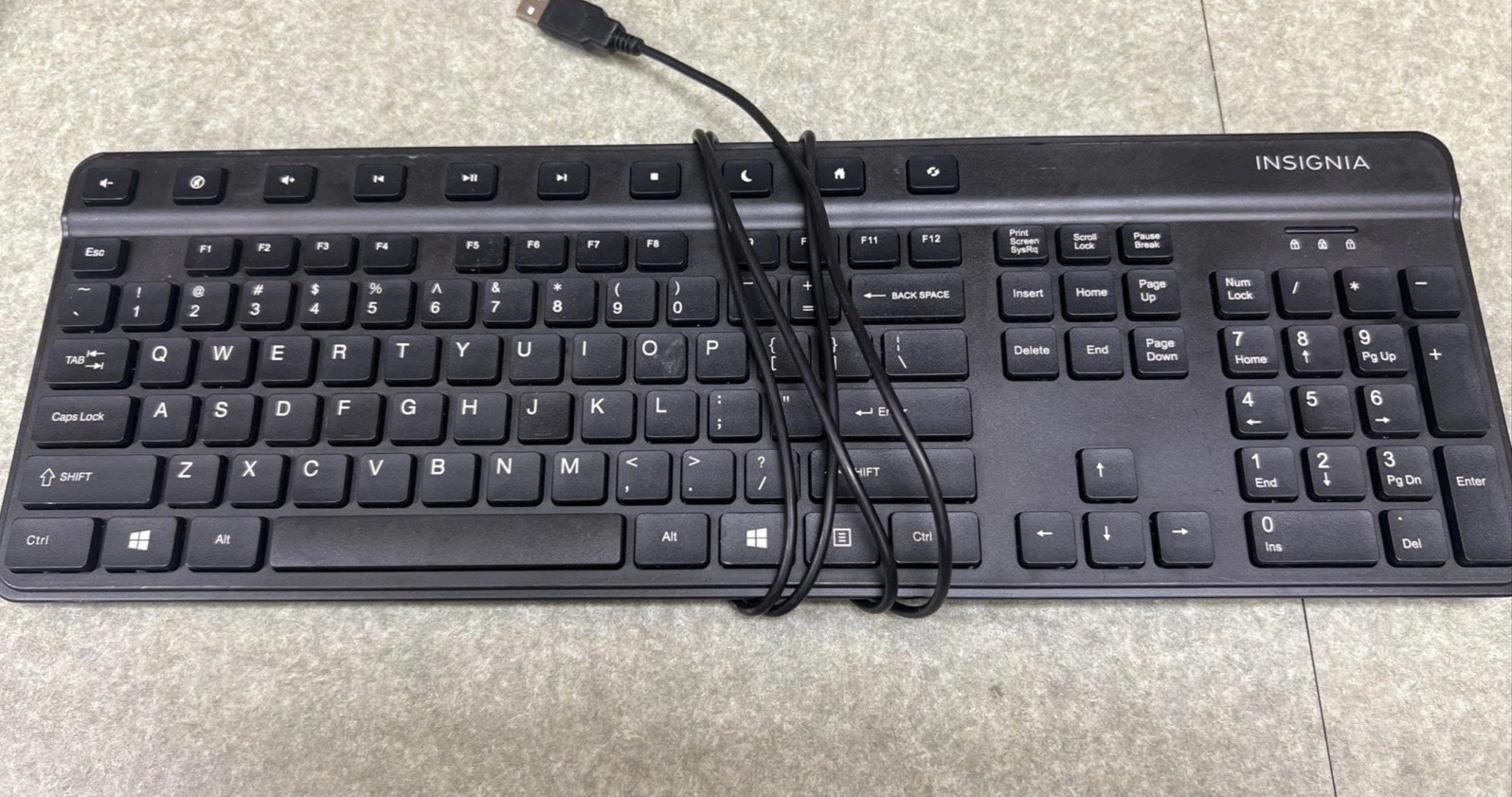 Genuine Insignia- USB Keyboard - Black Model NS-PNC5001 Works Great