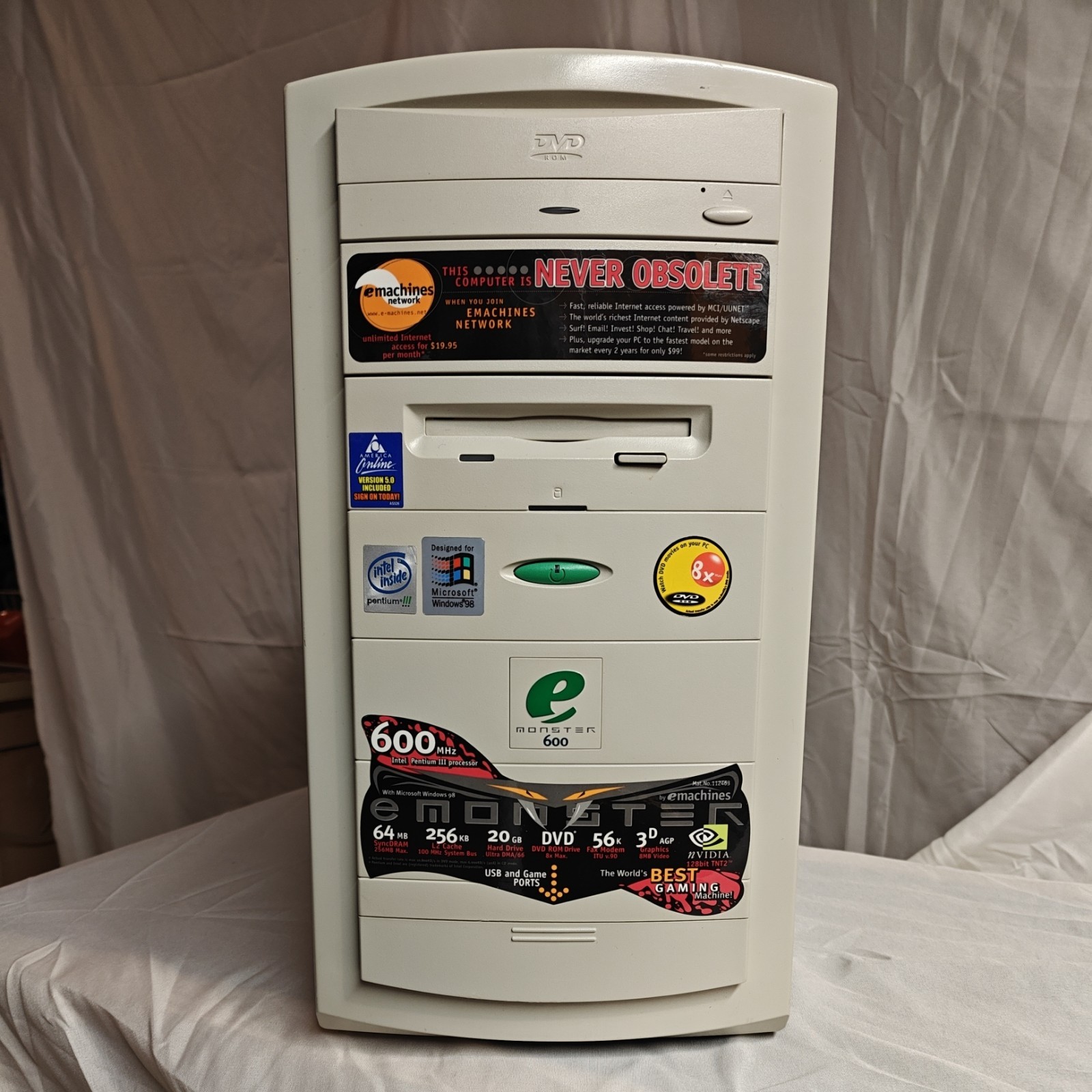 eMachines eMonster 600 Desktop Complete Mint Condition Retro Windows 98 