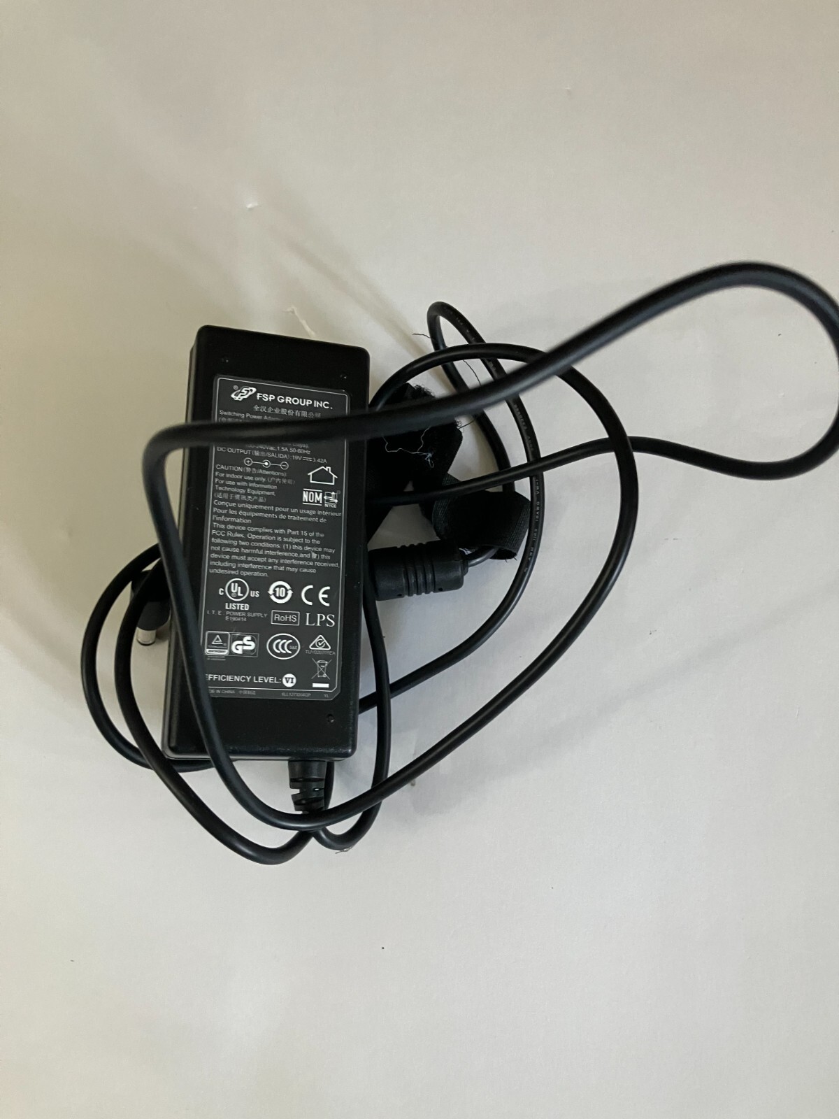 FSP FSP065-REB Switching Power Adapter