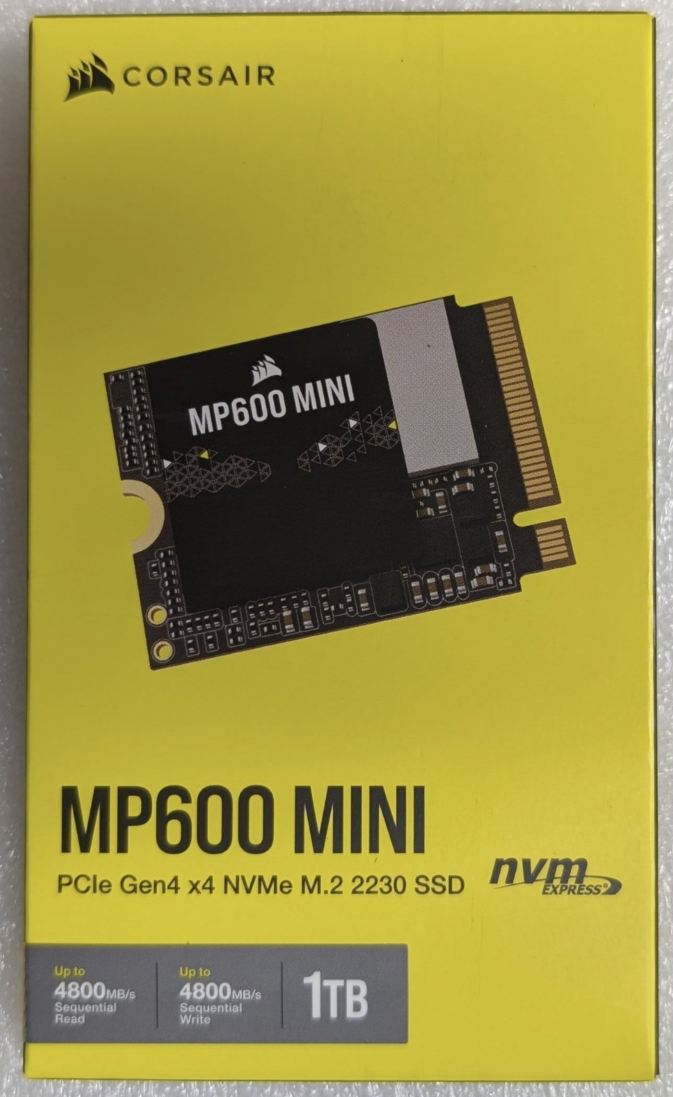 CORSAIR MP600 MINI 1TB PCIe x4 Gen4 NVMe M.2 2230 SSD CSSD-F1000GBMP600MN