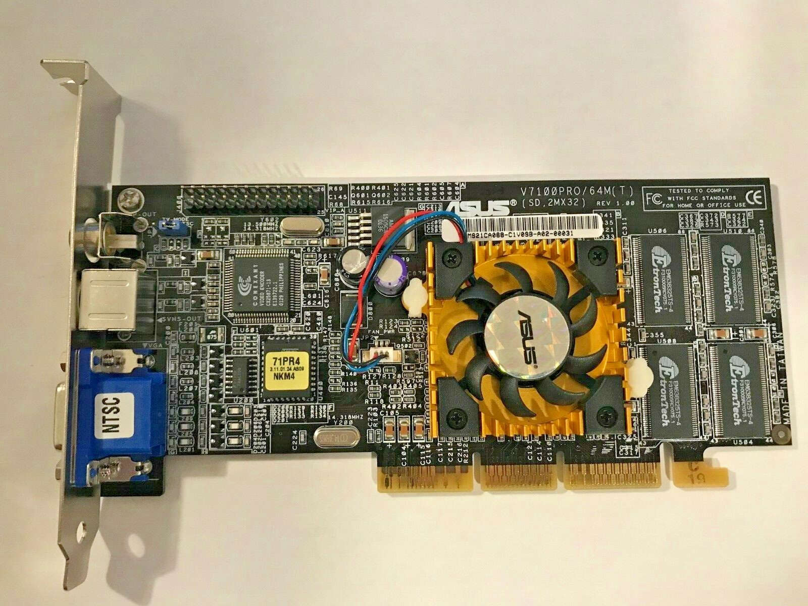 RARE VINTAGE ASUS V7100PRO/64M(T)  AGP 64 MEG NVIDIA GEFORCE2 MX400 VGA MXB57