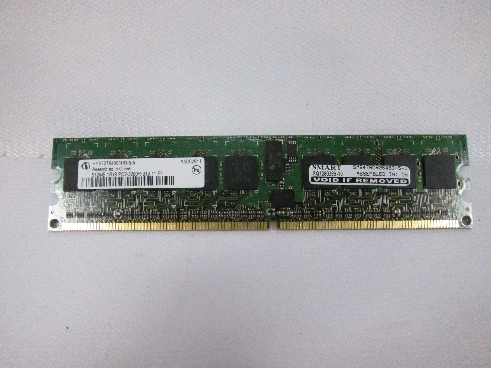 New Infineon HYS72T64000HR-5-A 512MB 1Rx8 PC2-3200R-333-11-F0