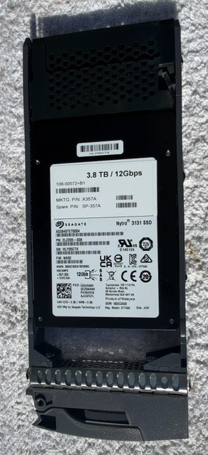 Netapp X357A 3.8TB SAS 12Gbps 2.5" Seagate Nytro 3131 SSD 95+% Healthy w Caddy