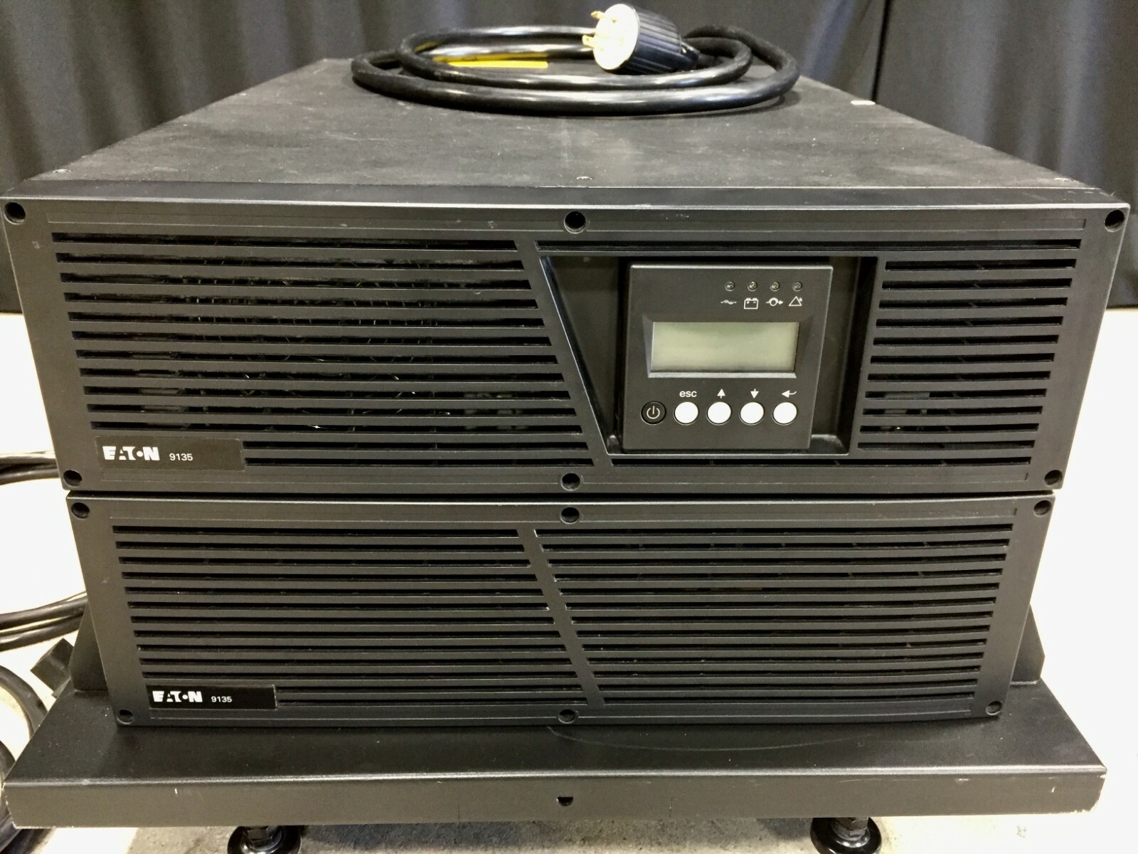 Eaton Powerware 9135 PW9135G600-FLTR With PW9135G6000-XLOCD
