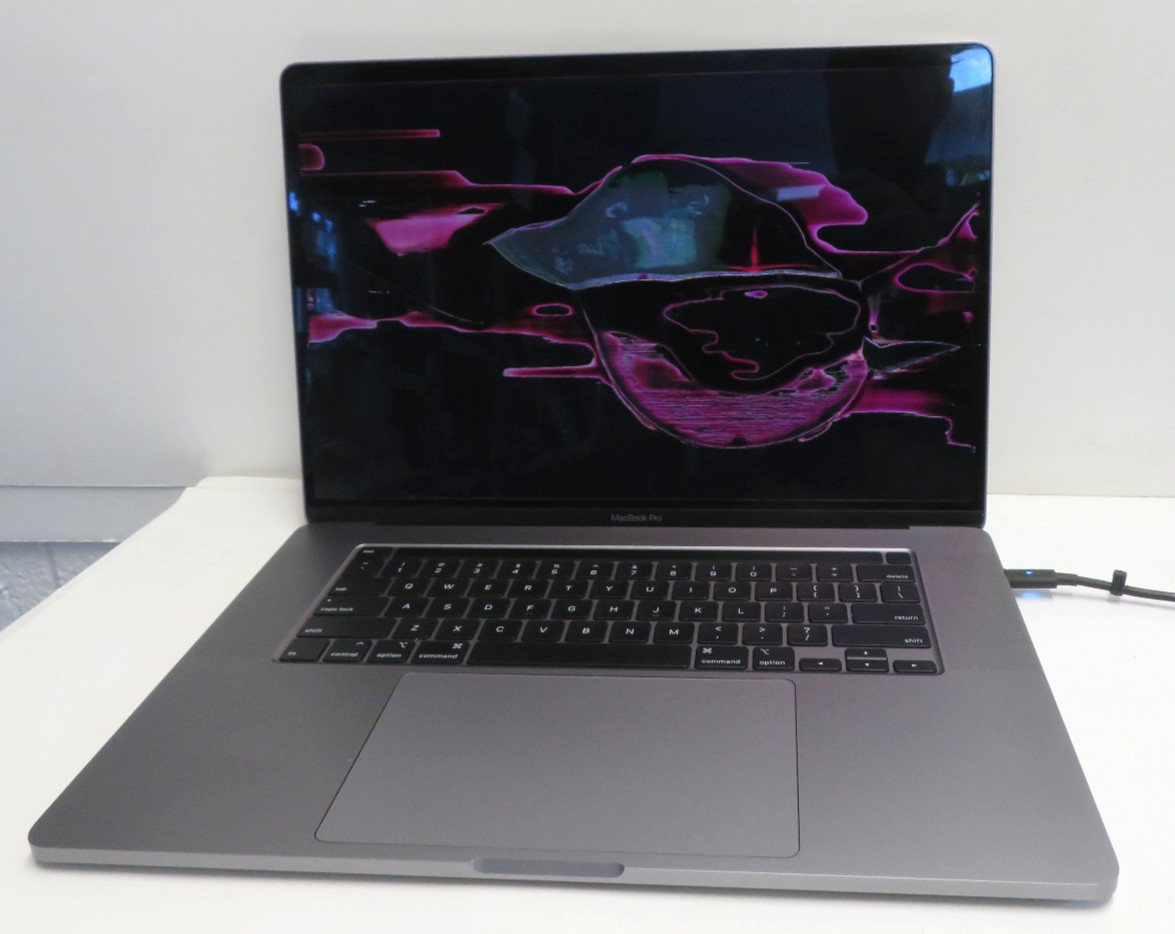 Apple MacBook Pro 16" A2141 2019 Space Gray *FOR PARTS ONLY*