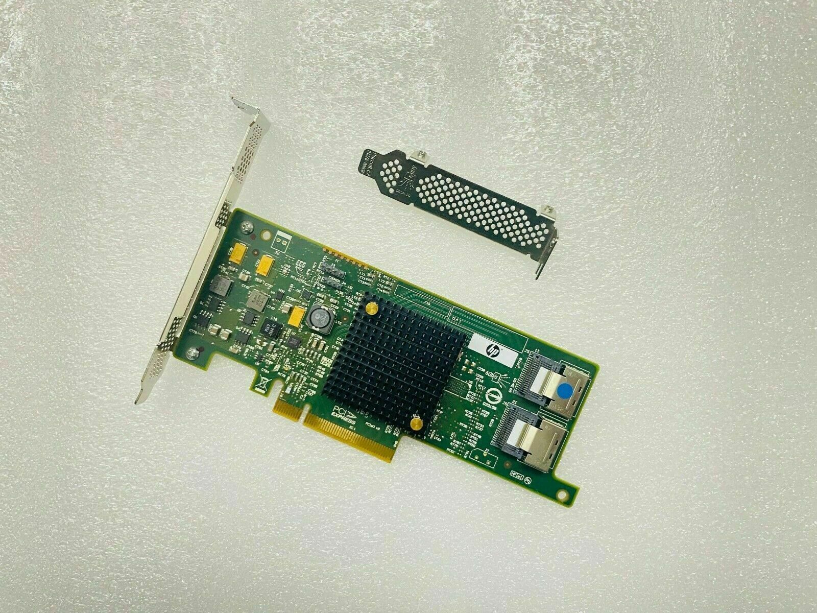 HP H220 6Gbs SAS PCI-E HBA LSI 9205-8i IT Mode ZFS FreeNAS unRAID US