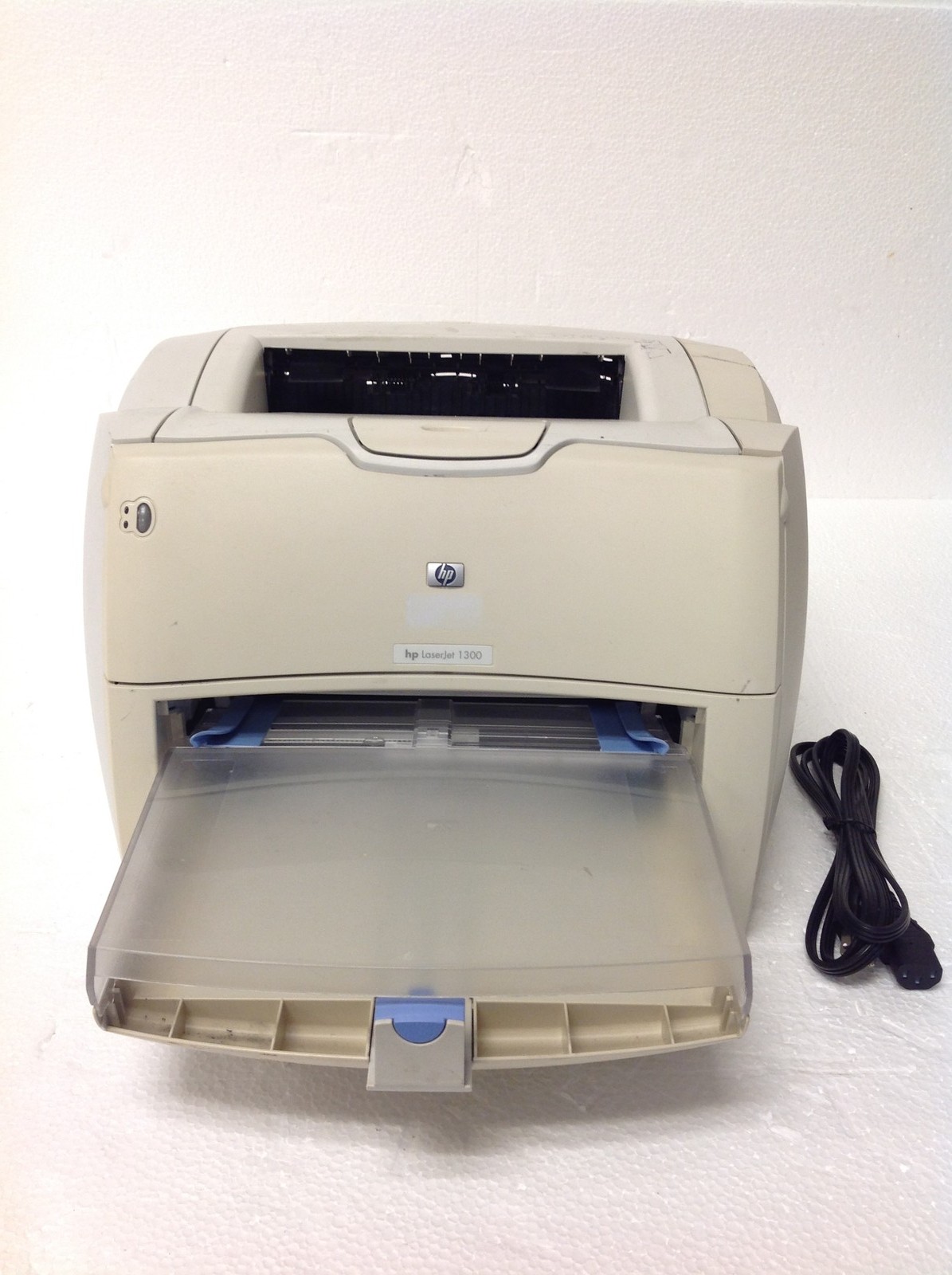 HP LaserJet 1300 Monochrome Laser Printer Q1334A 16MB w/ Toner,18k Pages Printed