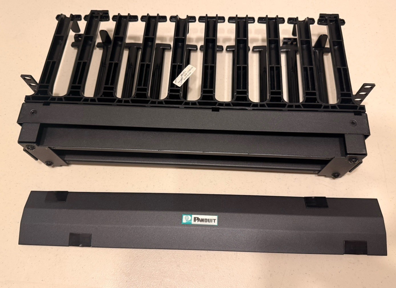 Panduit PatchRunner PEHF2 High Capacity Horizontal Cable Manager 2RU