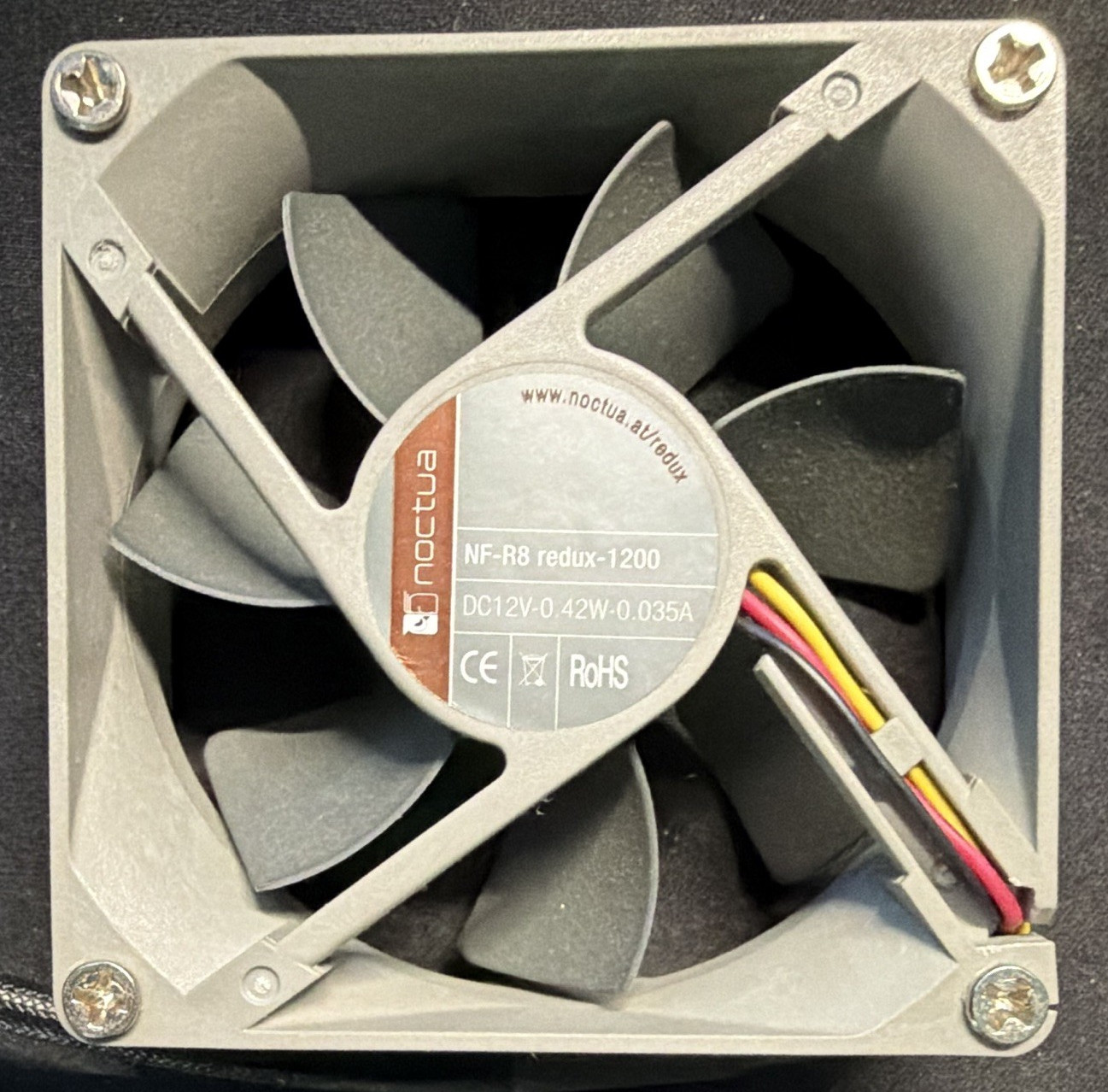 Noctua NF-R8 redux-1200 80mm 3-Pin 12V Gray Case Fan 1200RPM 31.4CFM