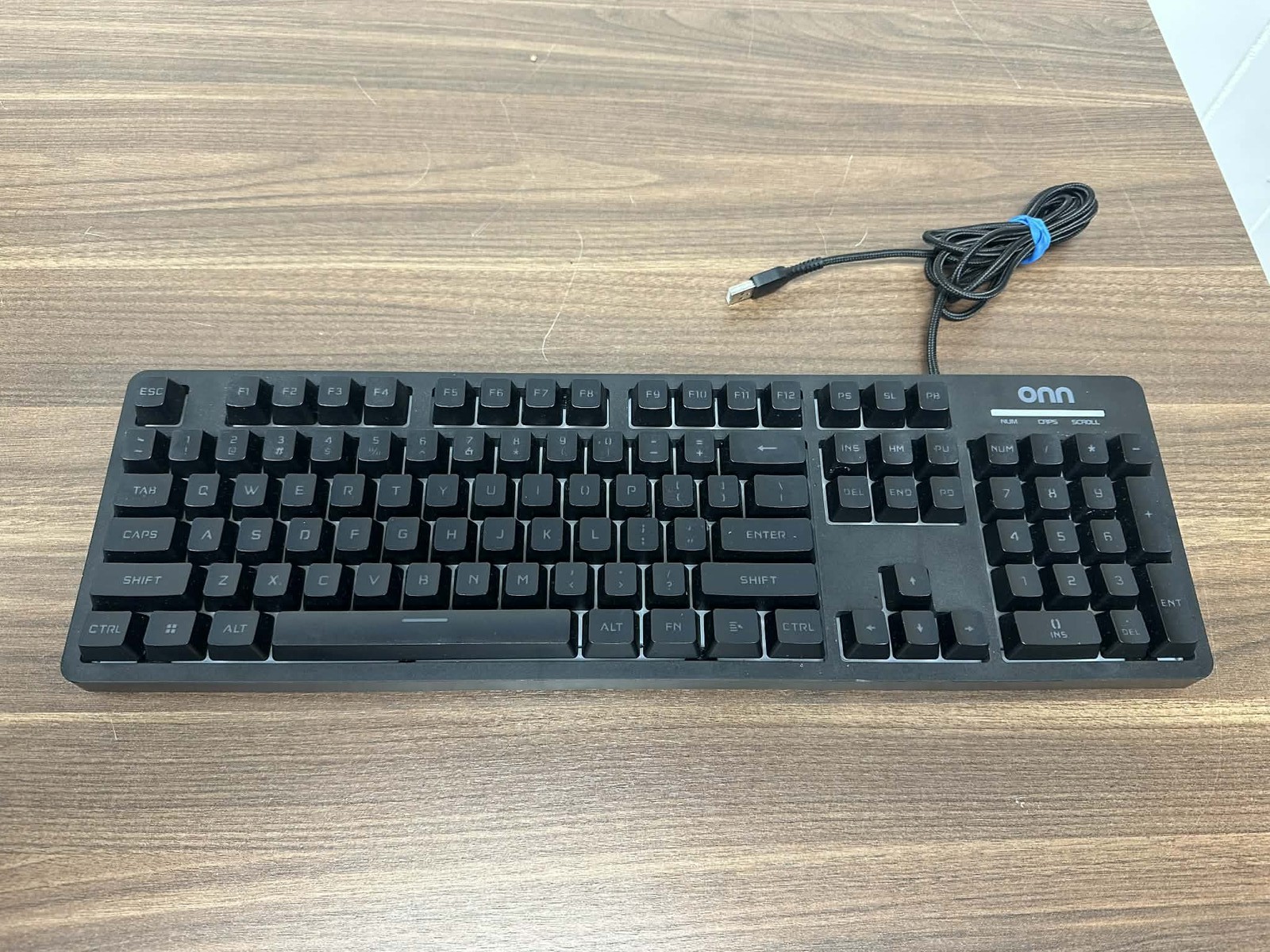 Onn Wired USB LED Gaming Keyboard Model 100122478 Very Good