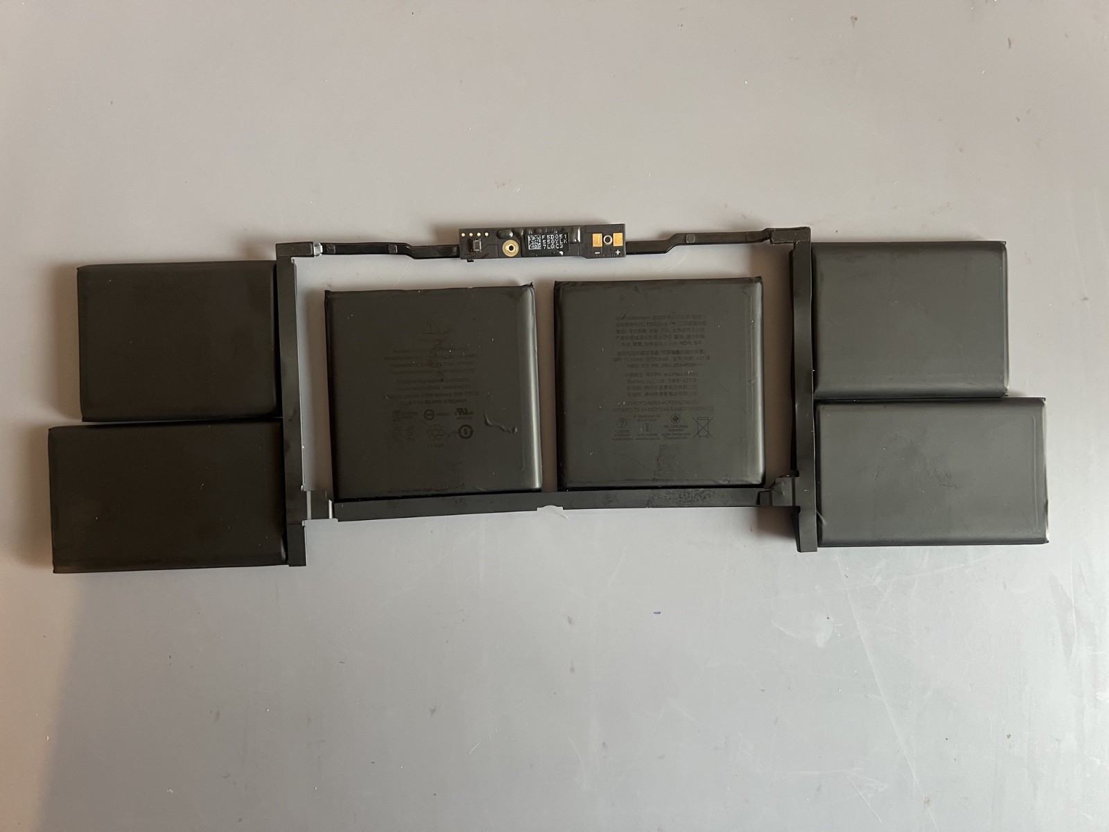Genuine OEM Apple A2113 Battery for MacBook Pro 16" A2141 2019 – 84% Health